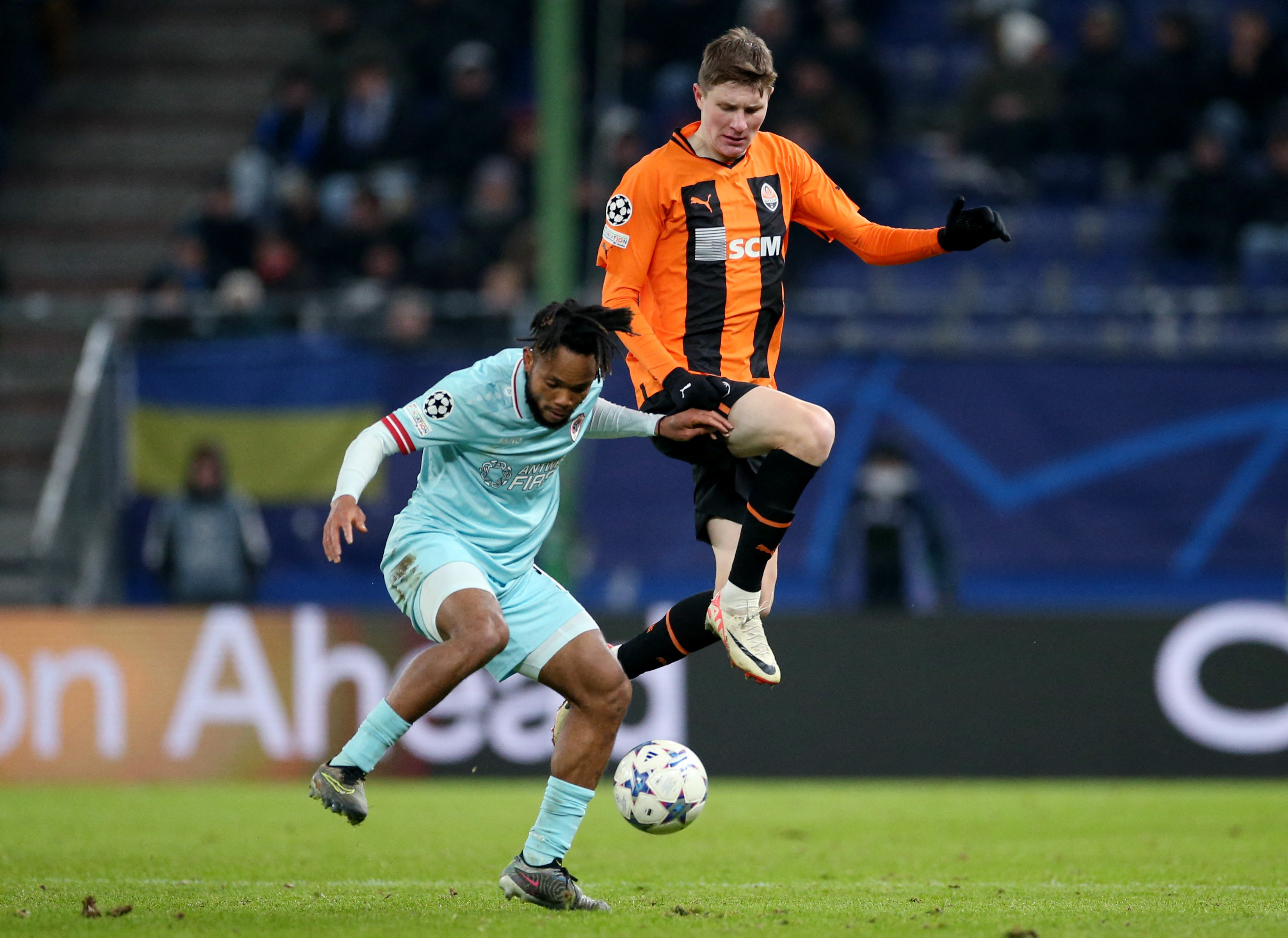 Shakhtar agree to play Champions League games in Hamburg's stadium