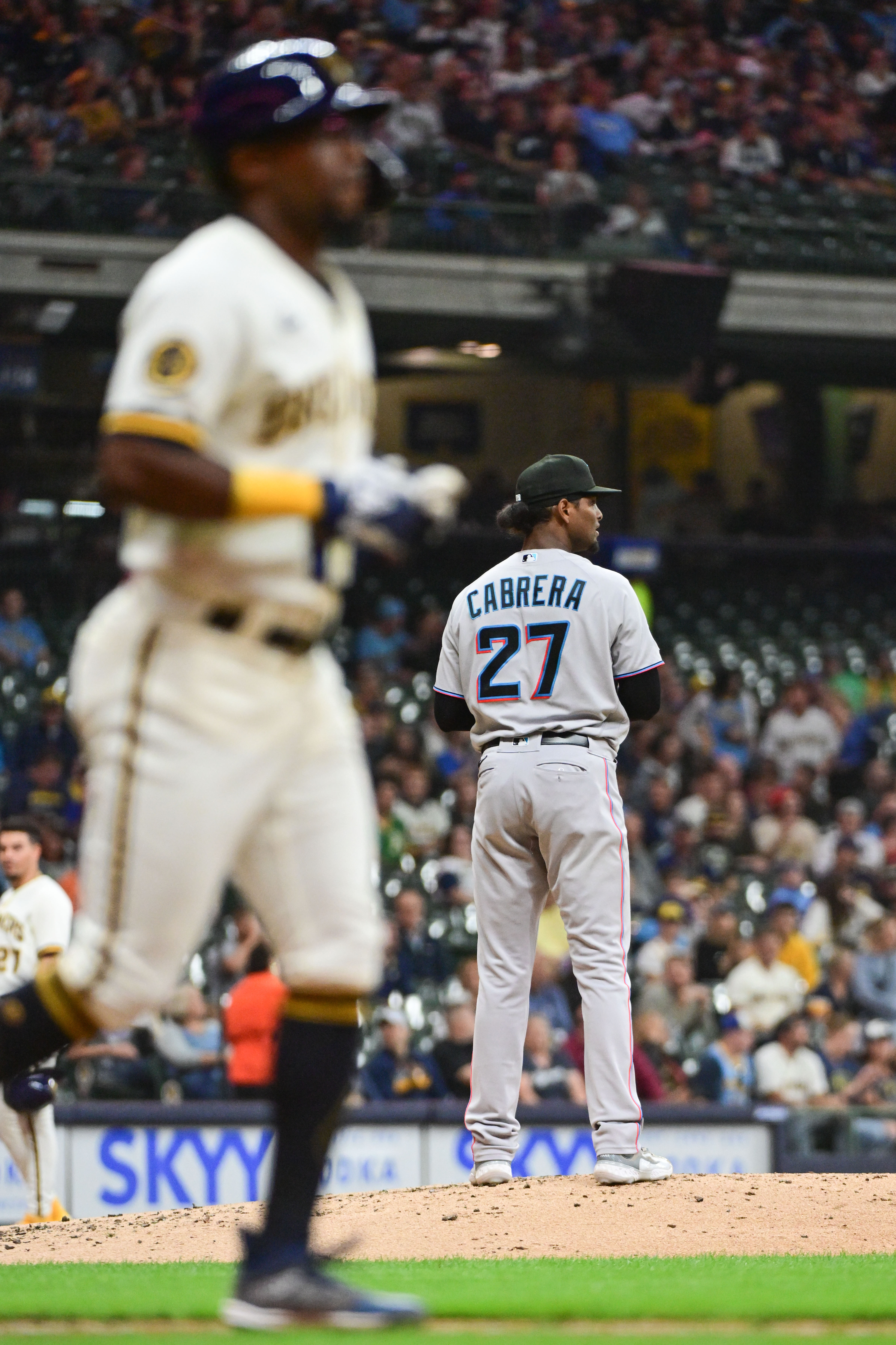 MILWAUKEE, WI - MAY 10: Milwaukee Brewers right fielder Tyrone Taylor (15)  bats during an MLB game against the Los Angeles Dodgers on May 10, 2023 at  American Family Field in Milwaukee