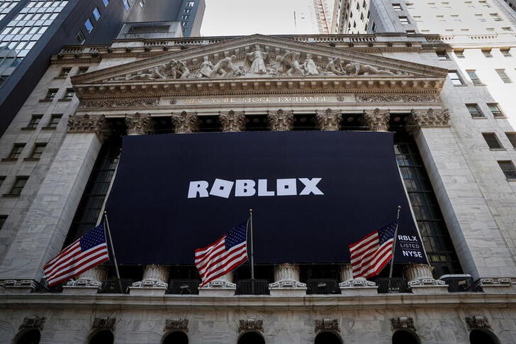 Department of Justice Exploring Apple's Treatment of 'Roblox' Game