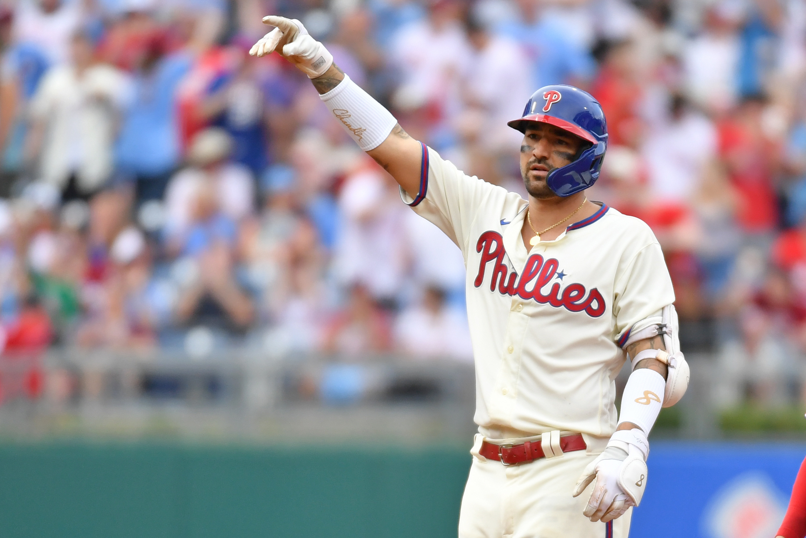 Keibert Ruiz, Nationals outslug Cubs 7-5 | Reuters