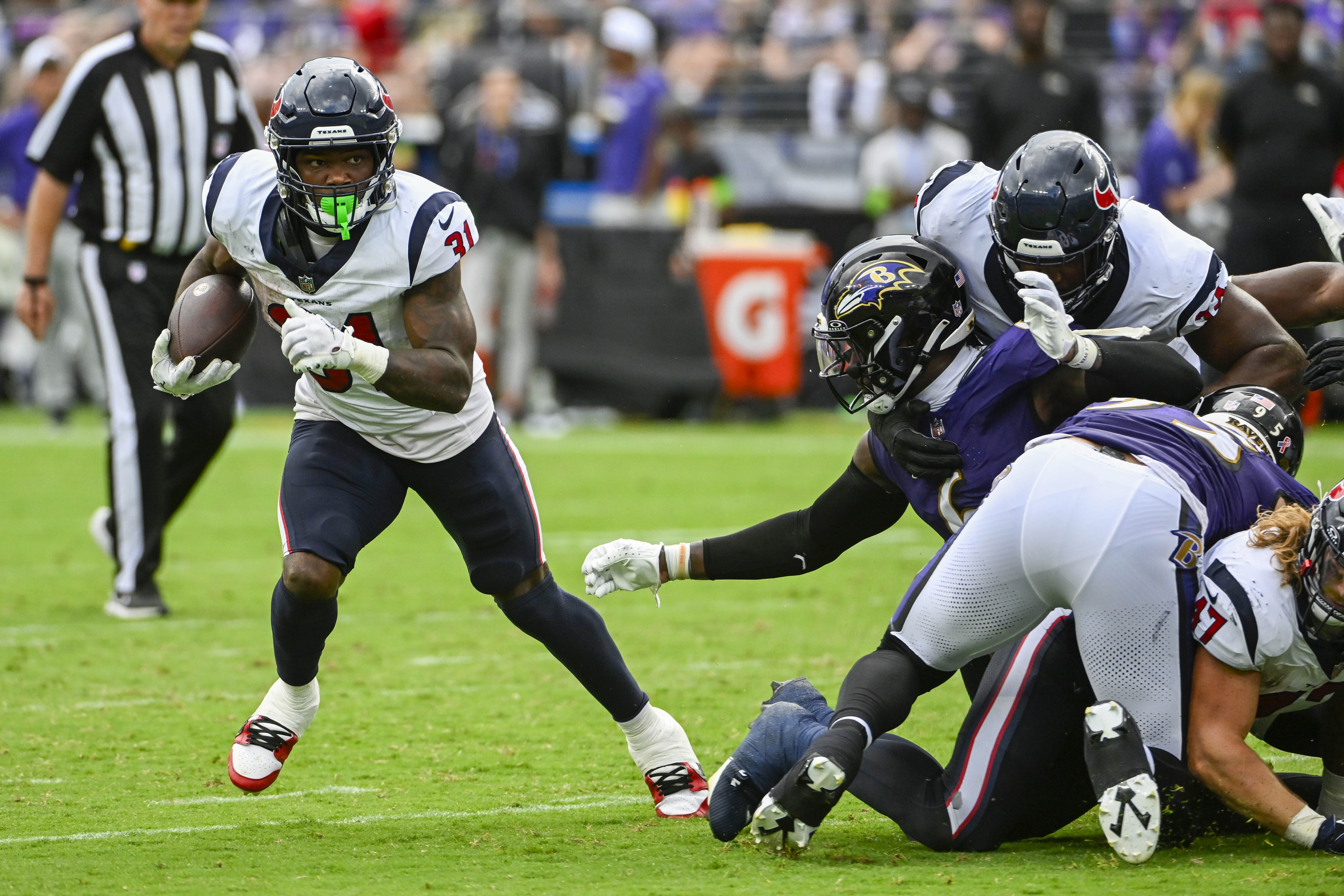 Lamar Jackson, Ravens run past Texans