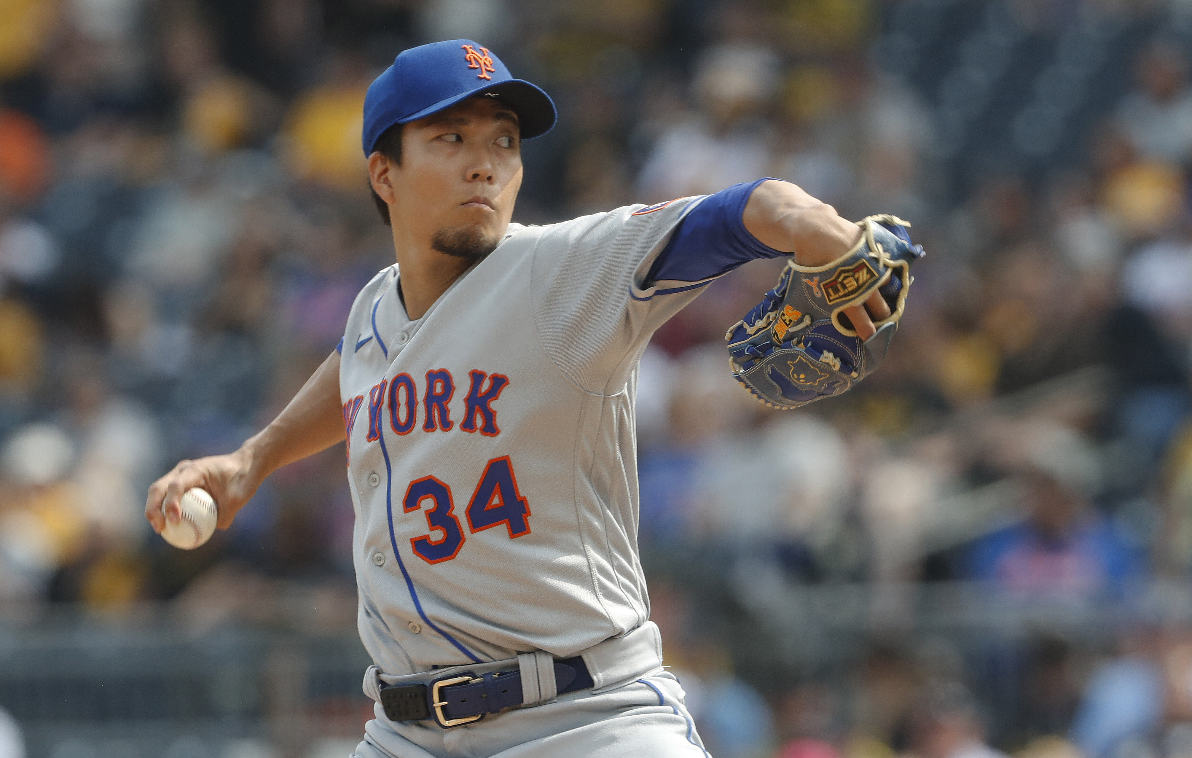 Mark Canha helps Mets beat Pirates, snap 7-game skid