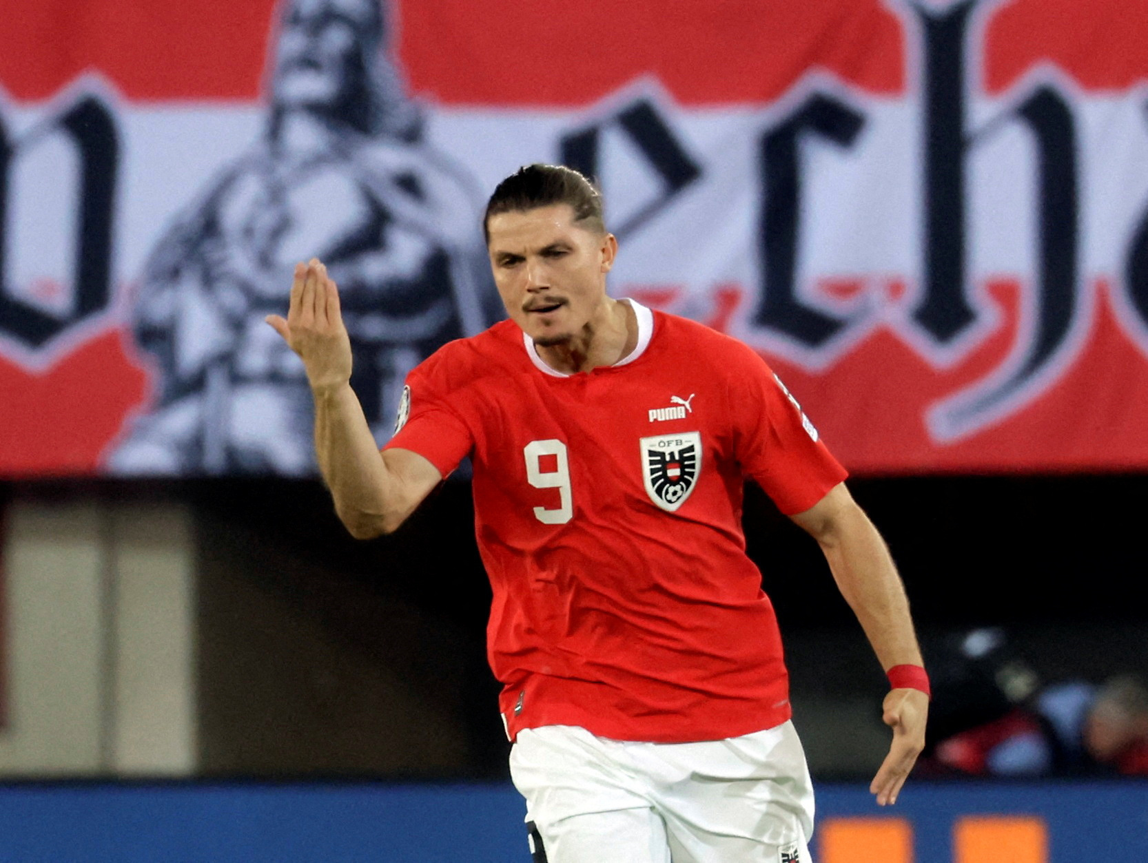 Sabitzer channelling Champions League pain into Austria last-16 bid | Reuters Sabitzer channelling Champions League pain into Austria last-16 bid | Reuters