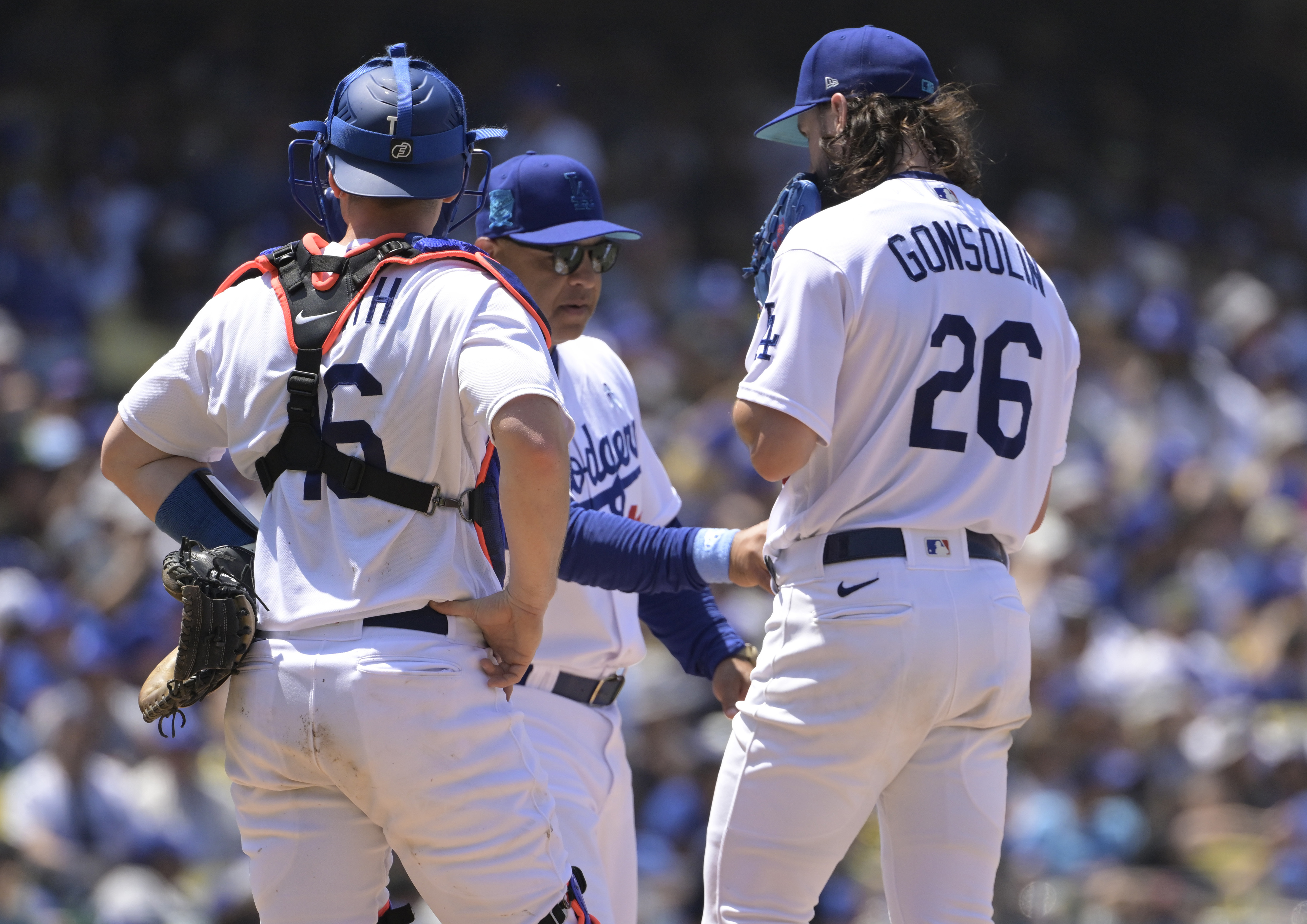 Tony Gonsolin aces his Dodger Stadium debut in victory - Los