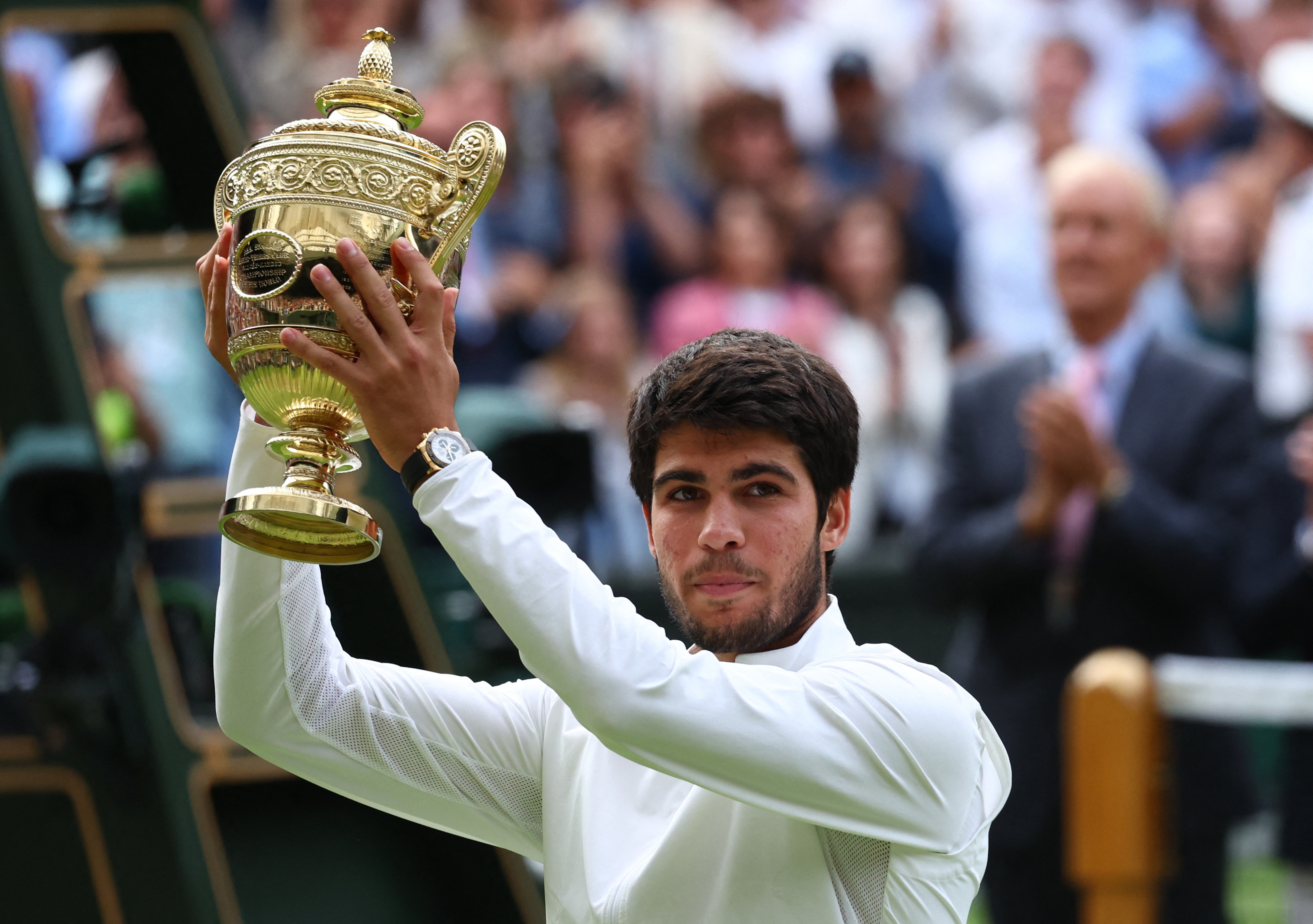 Carlos Alcaraz stops Novak Djokovic's tie-break winning run in Wimbledon  final