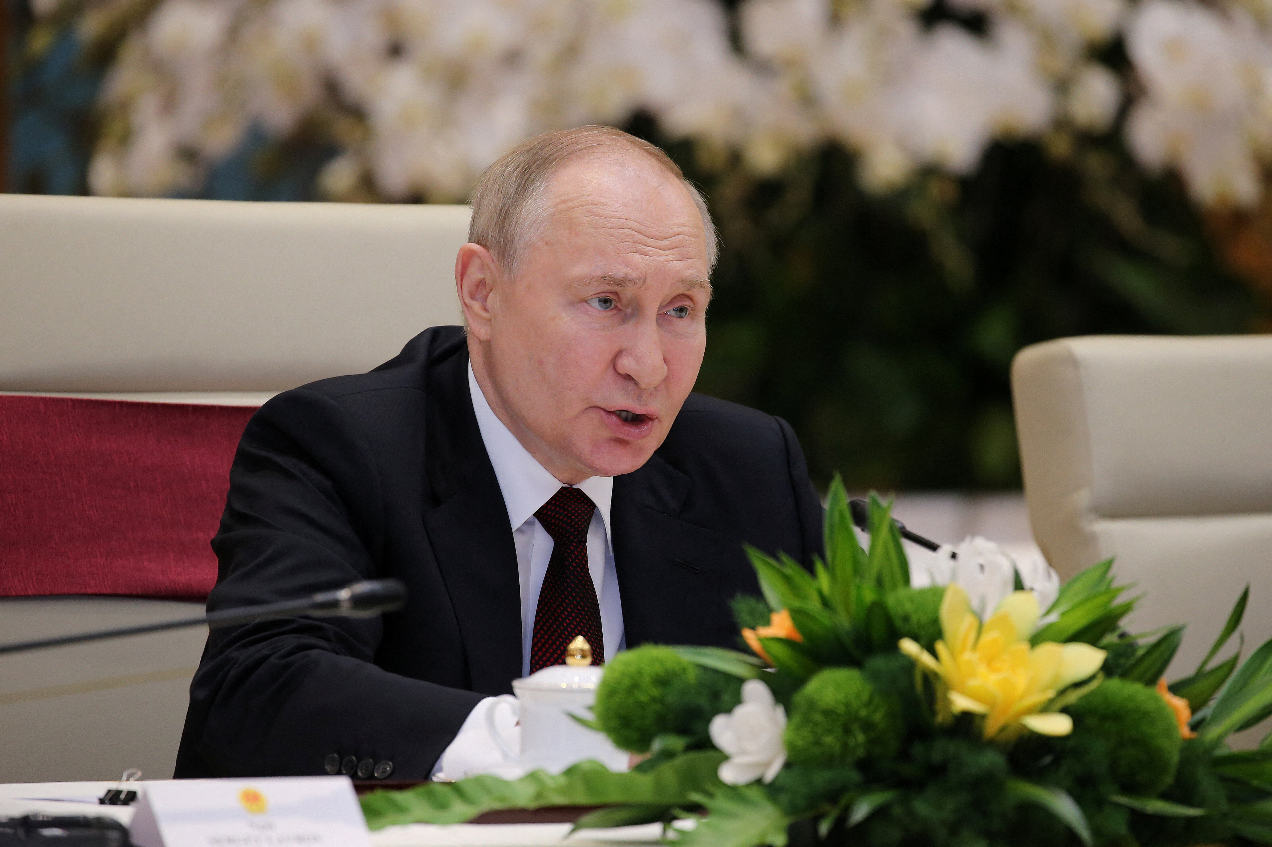 ロシア、核ドクトリンの変更を検討＝プーチン大統領 - ロイター (Reuters Japan)