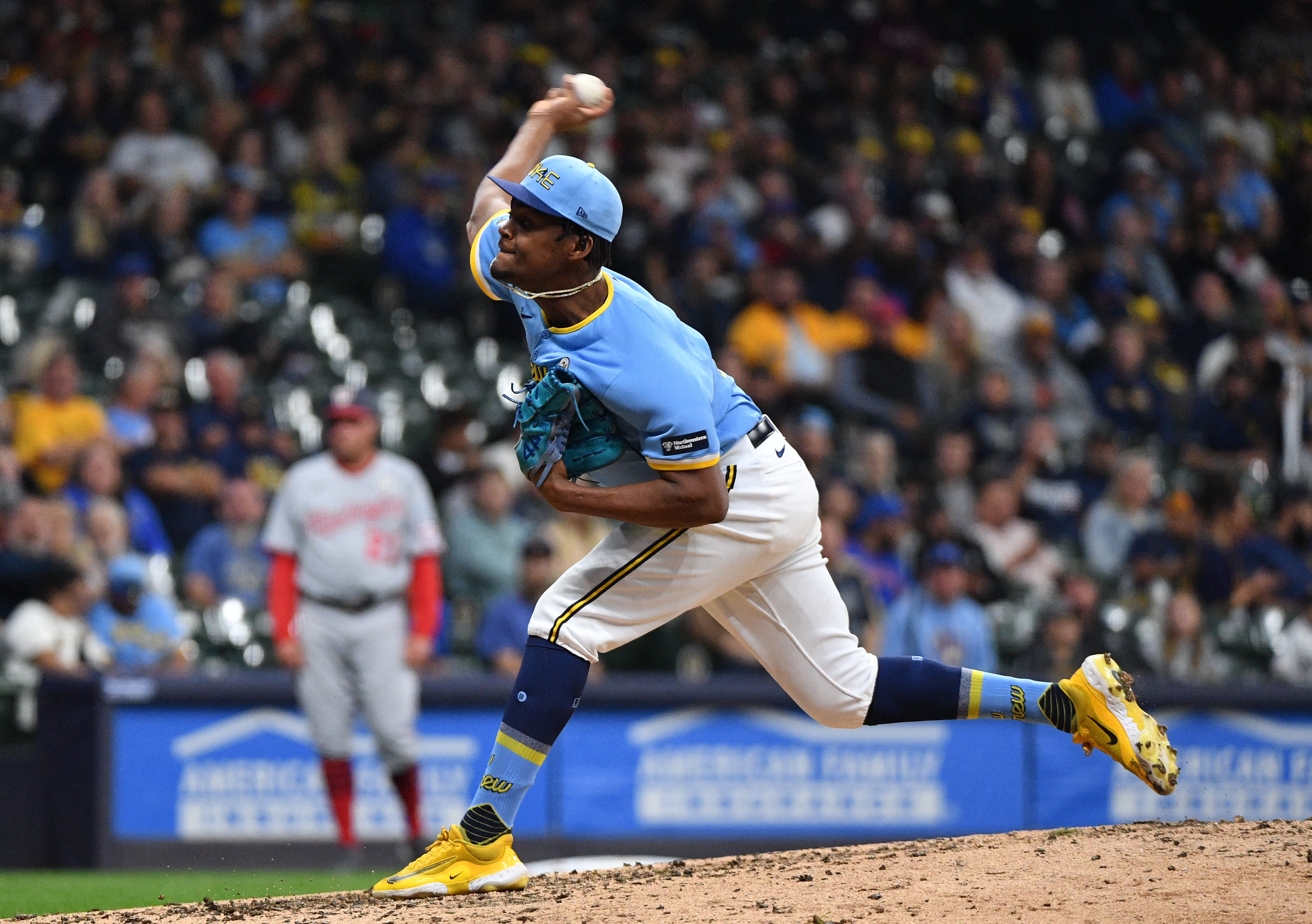 Carlos Santana blasts 2 HRs as Brewers rally past Nationals