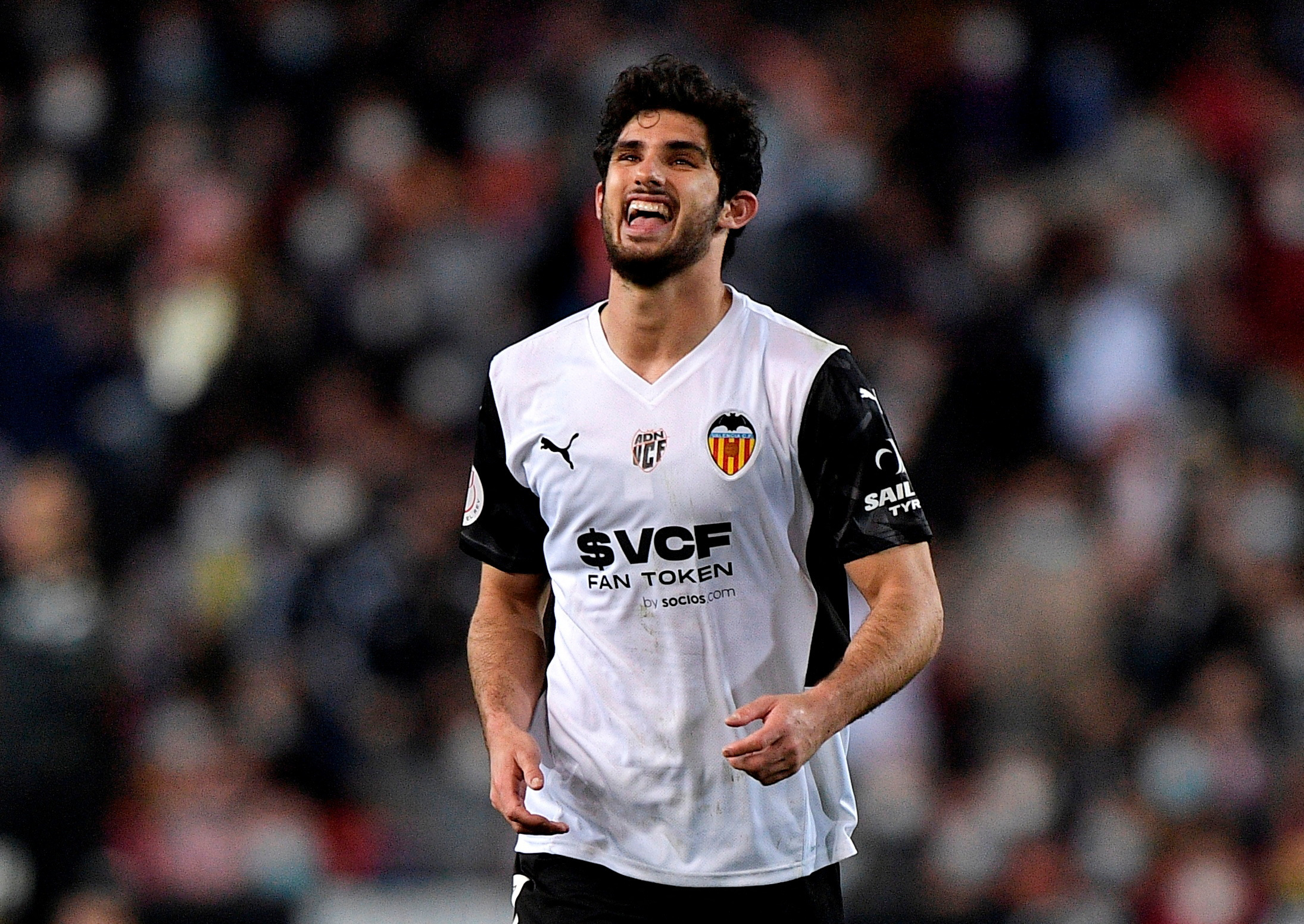Portugal's Guedes joins Wolves from Valencia | Reuters