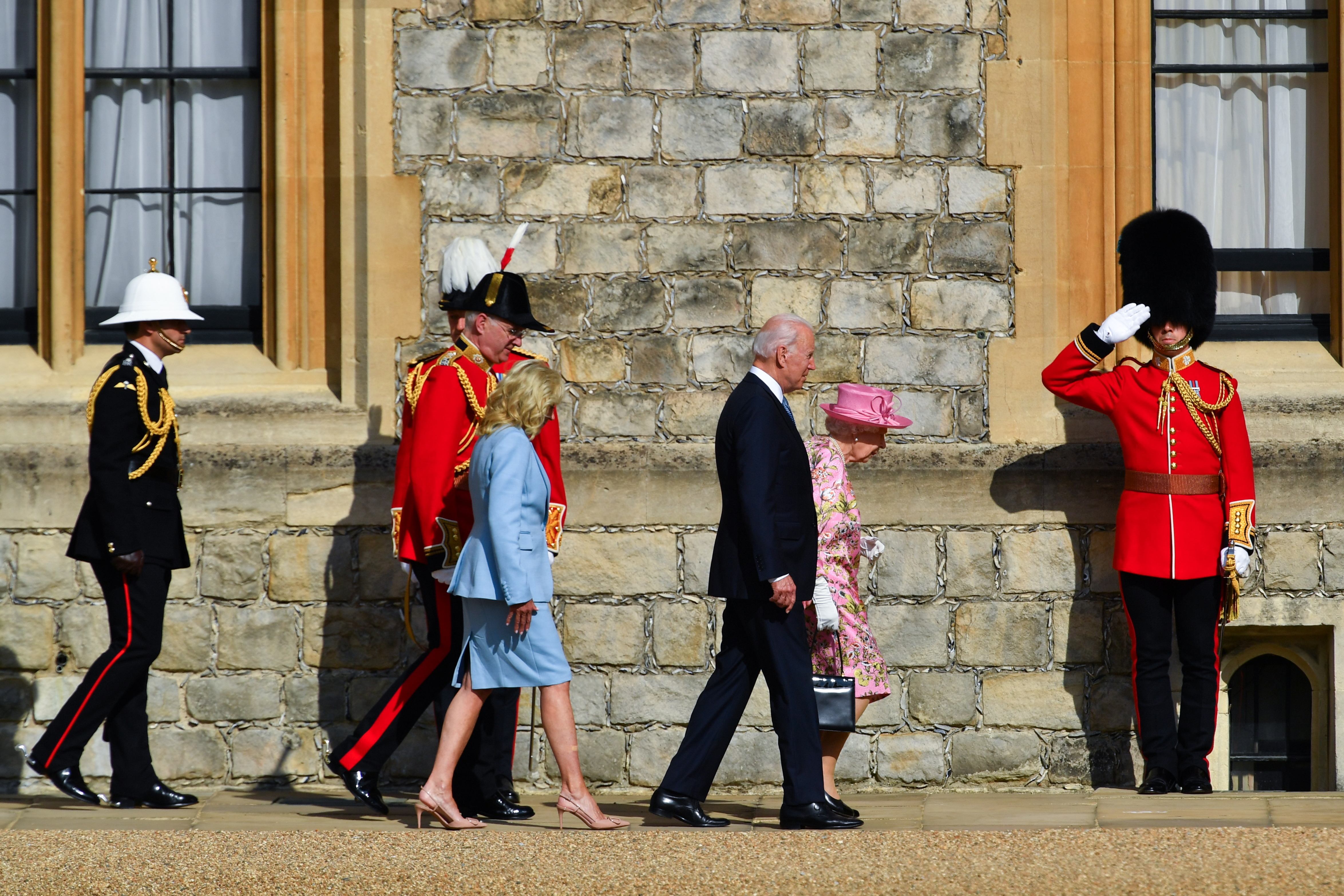 Biden Says Queen Elizabeth Asked About Putin And Xi Reuters