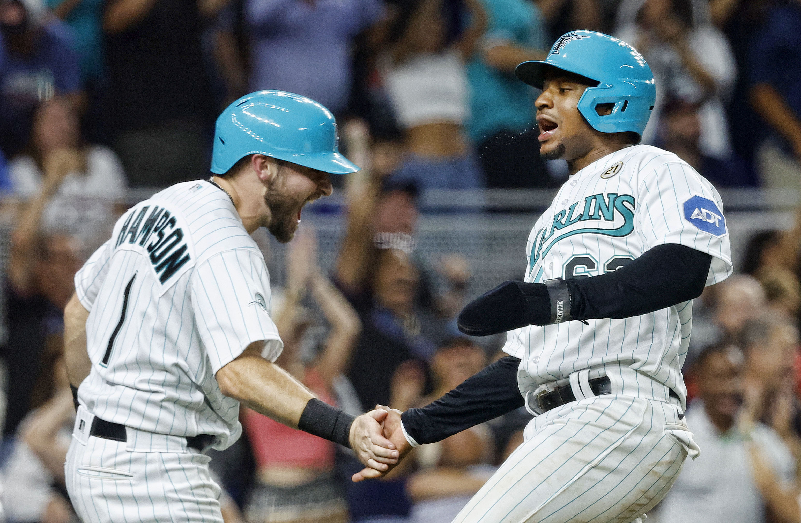 Luis Arraez's first multi-HR game helps Marlins rally past Braves