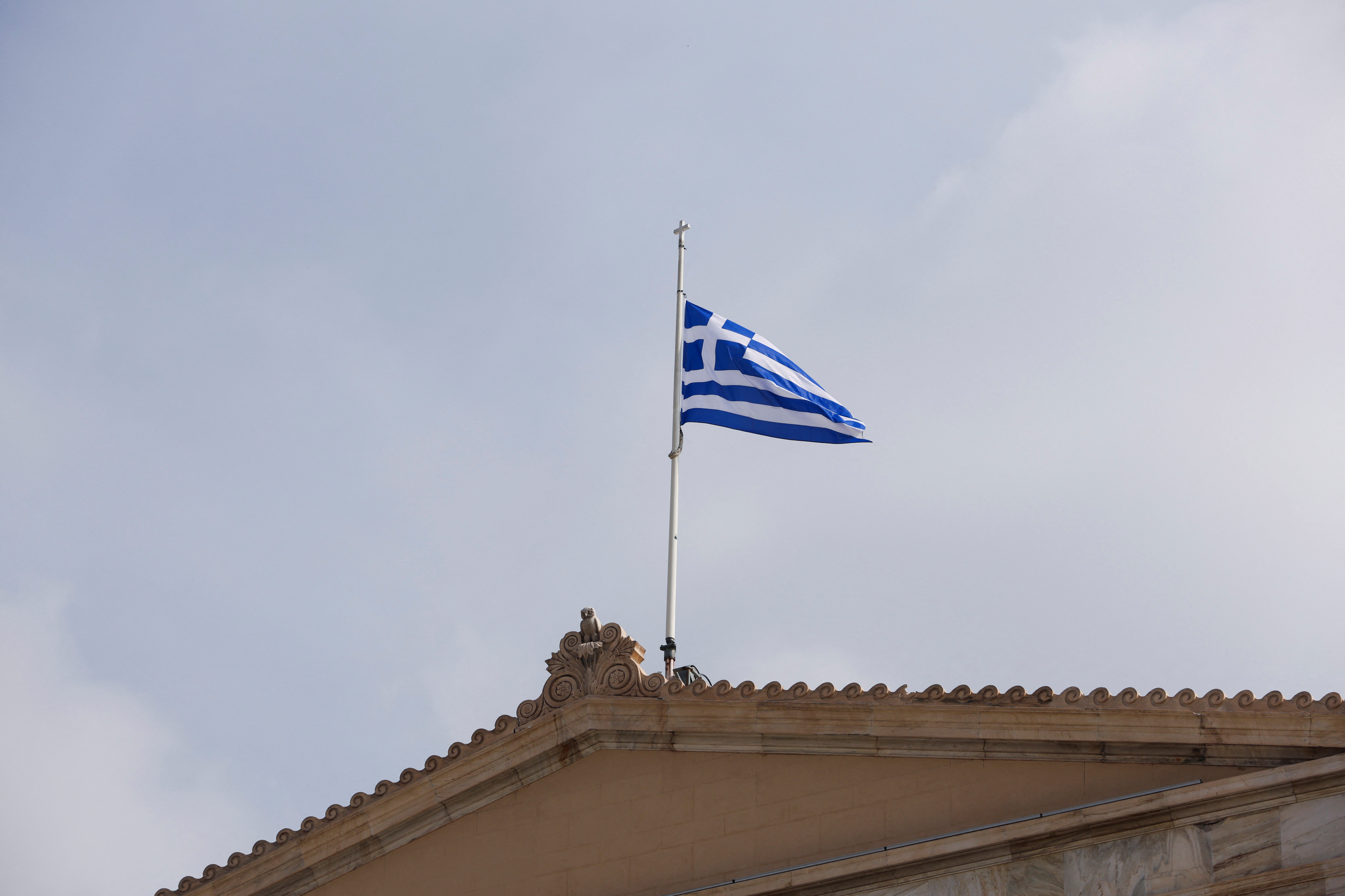 Η Ελλάδα σχεδιάζει να αντλήσει έως και 7 δισ. ευρώ από τις αγορές ομολόγων το 2024