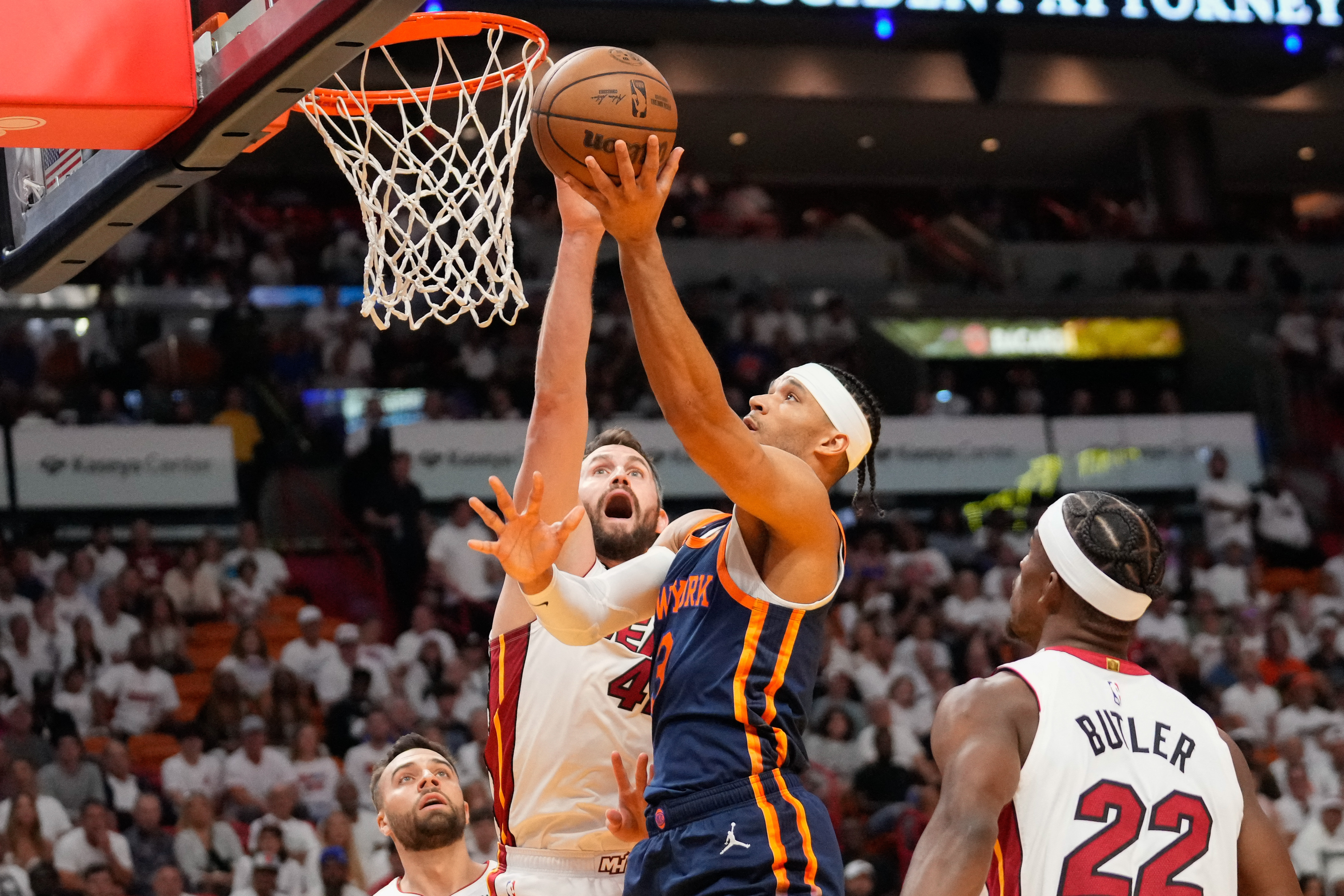 Miami Heat's Jimmy Butler back for Game 3 vs New York Knicks