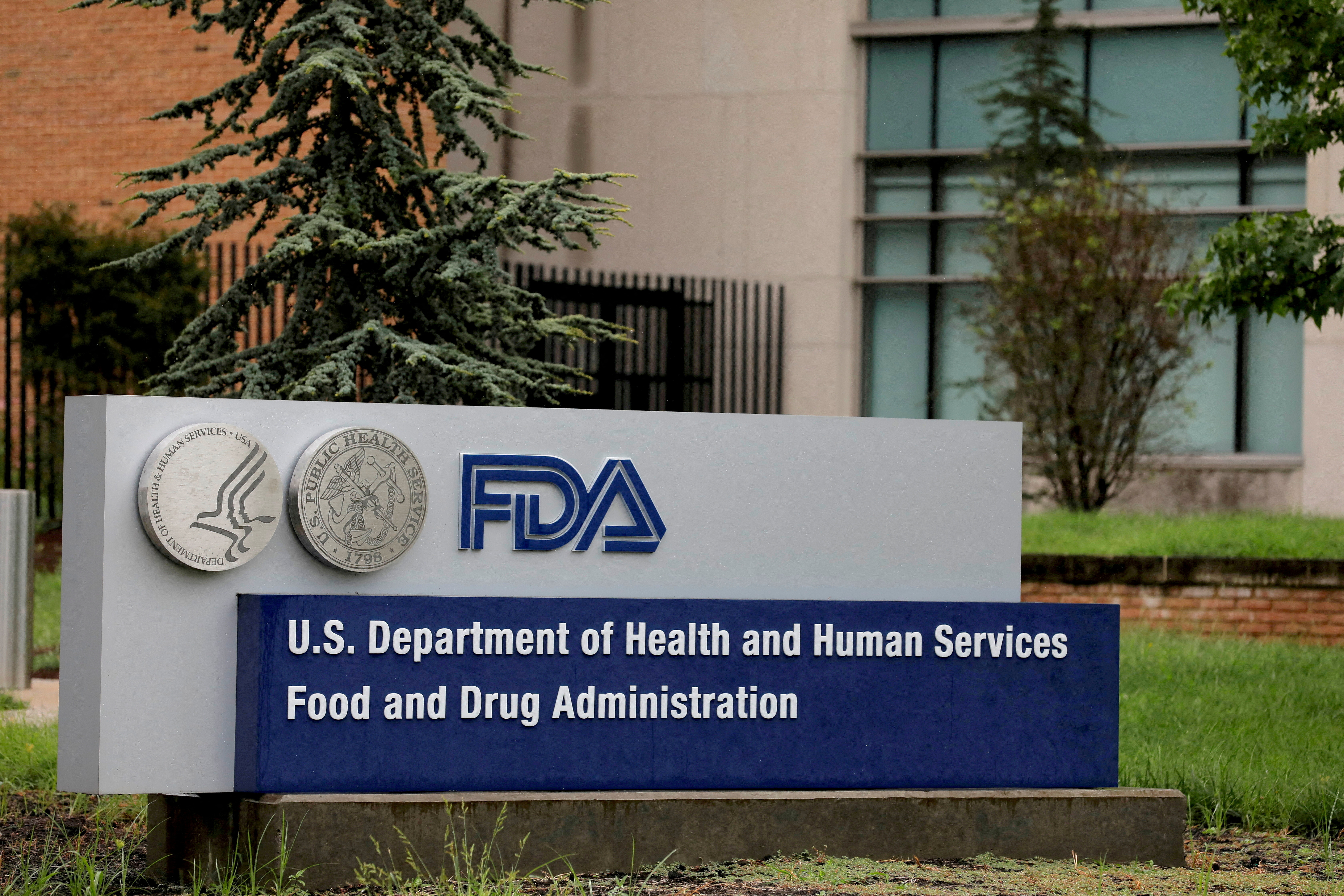 US FDA grants market authorization to six on! PLUS nicotine pouch products 