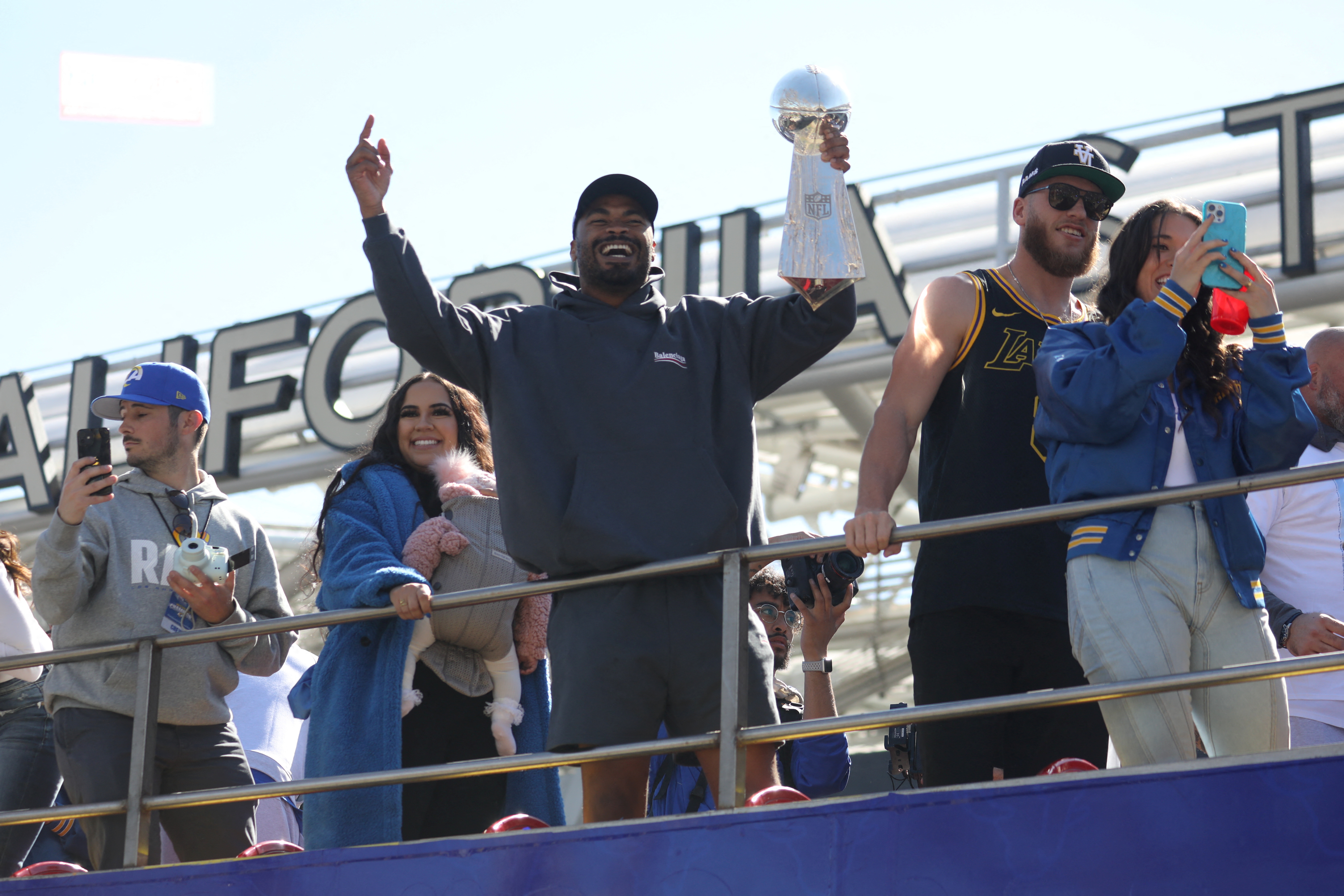 Matthew Stafford, cigar in hand, celebrates title in Super Bowl parade