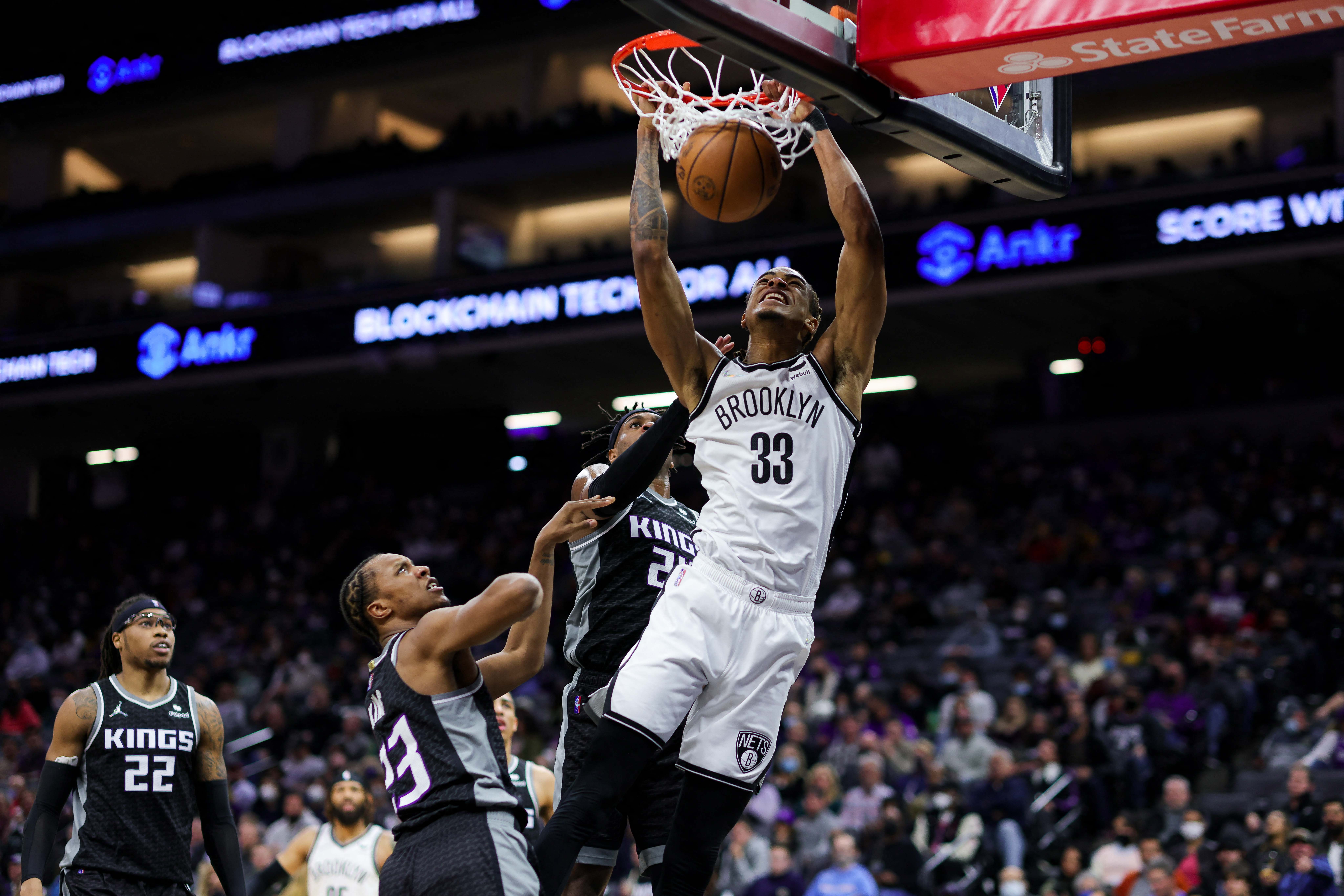 NBA roundup: Carmelo Anthony, Knicks rout Nets - The Boston Globe