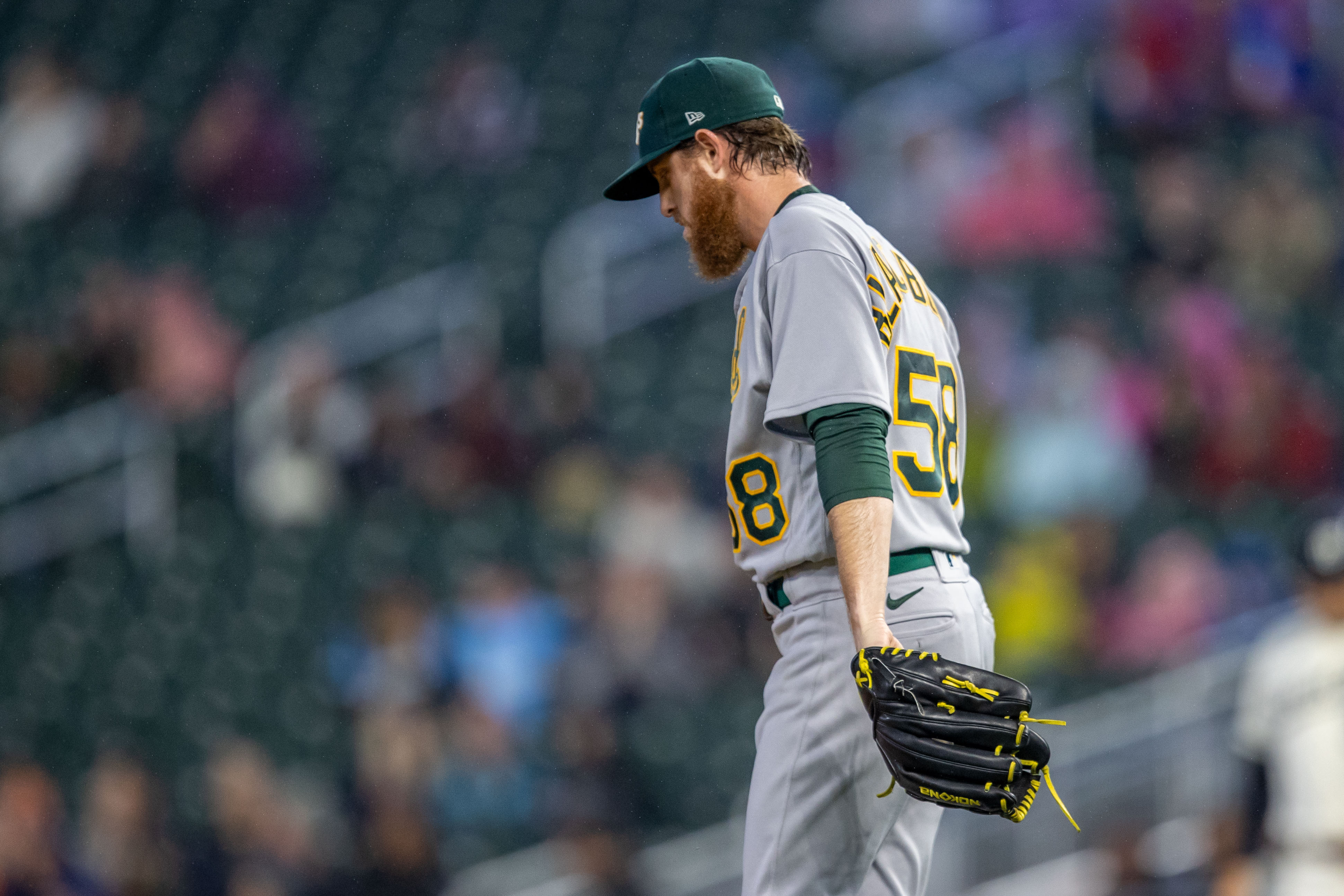 Oakland A's set franchise record with 109th loss of season