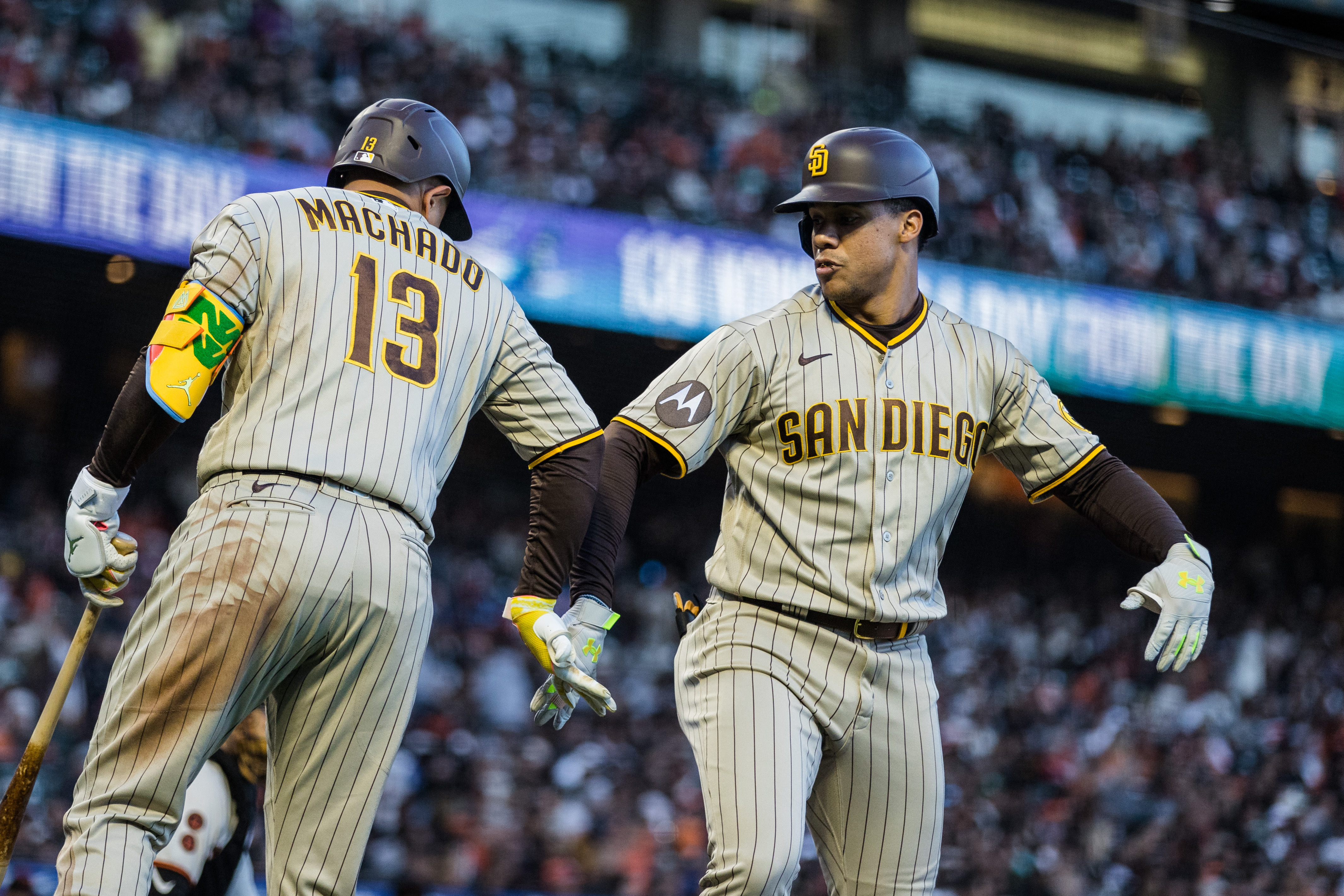 Mike Yastrzemski's walk-off HR sends Giants past Padres in 10th