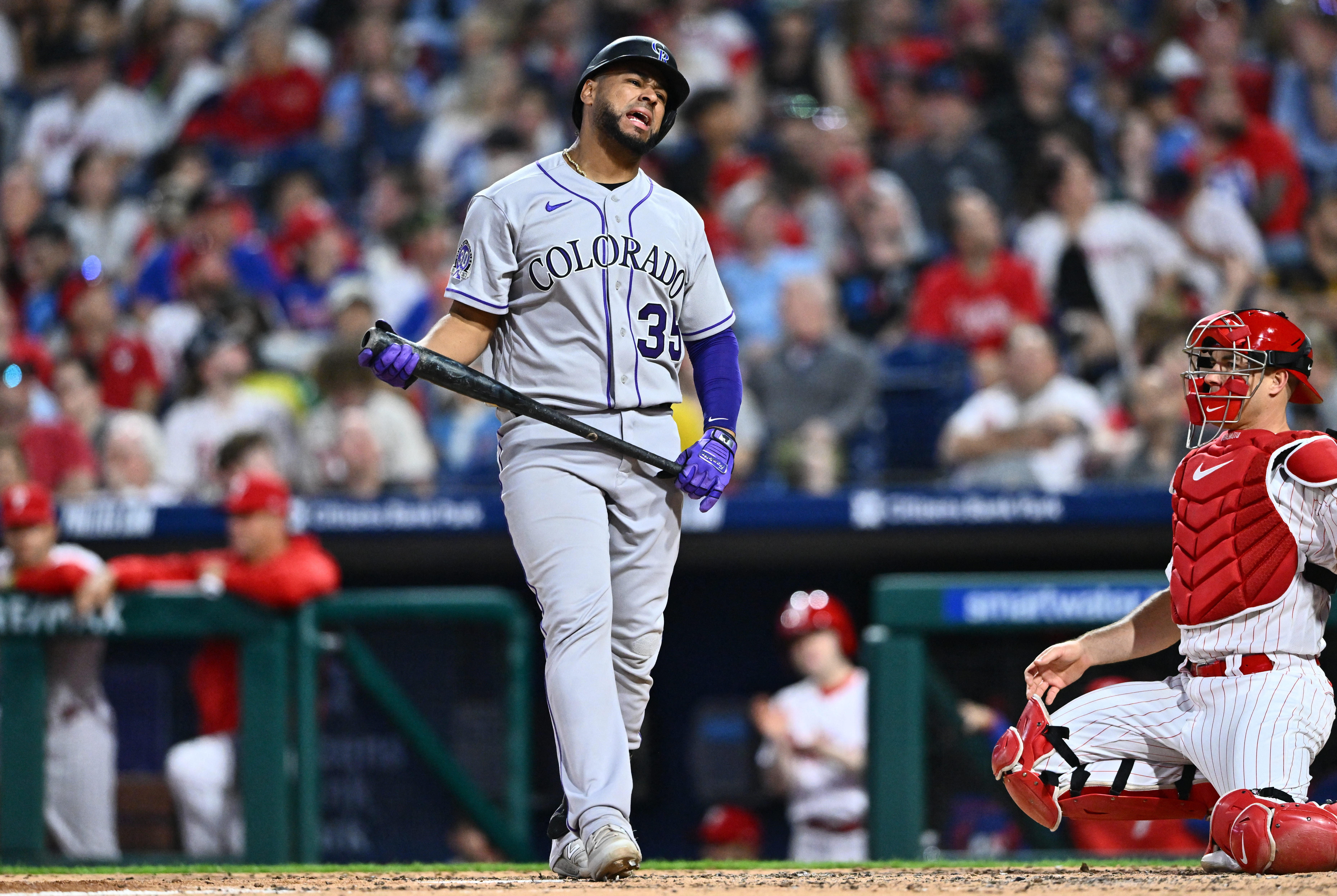 Phillies score in 8th, pull out win over Rockies