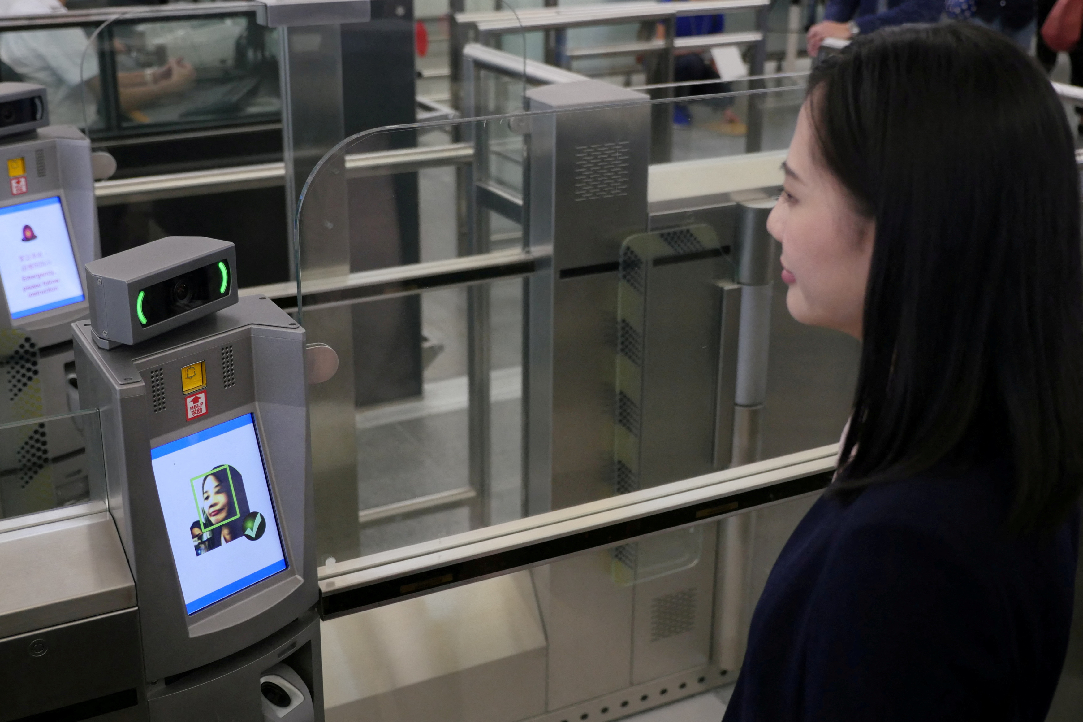 Nexus users face new biometric scanning kiosks at Vancouver International  Airport