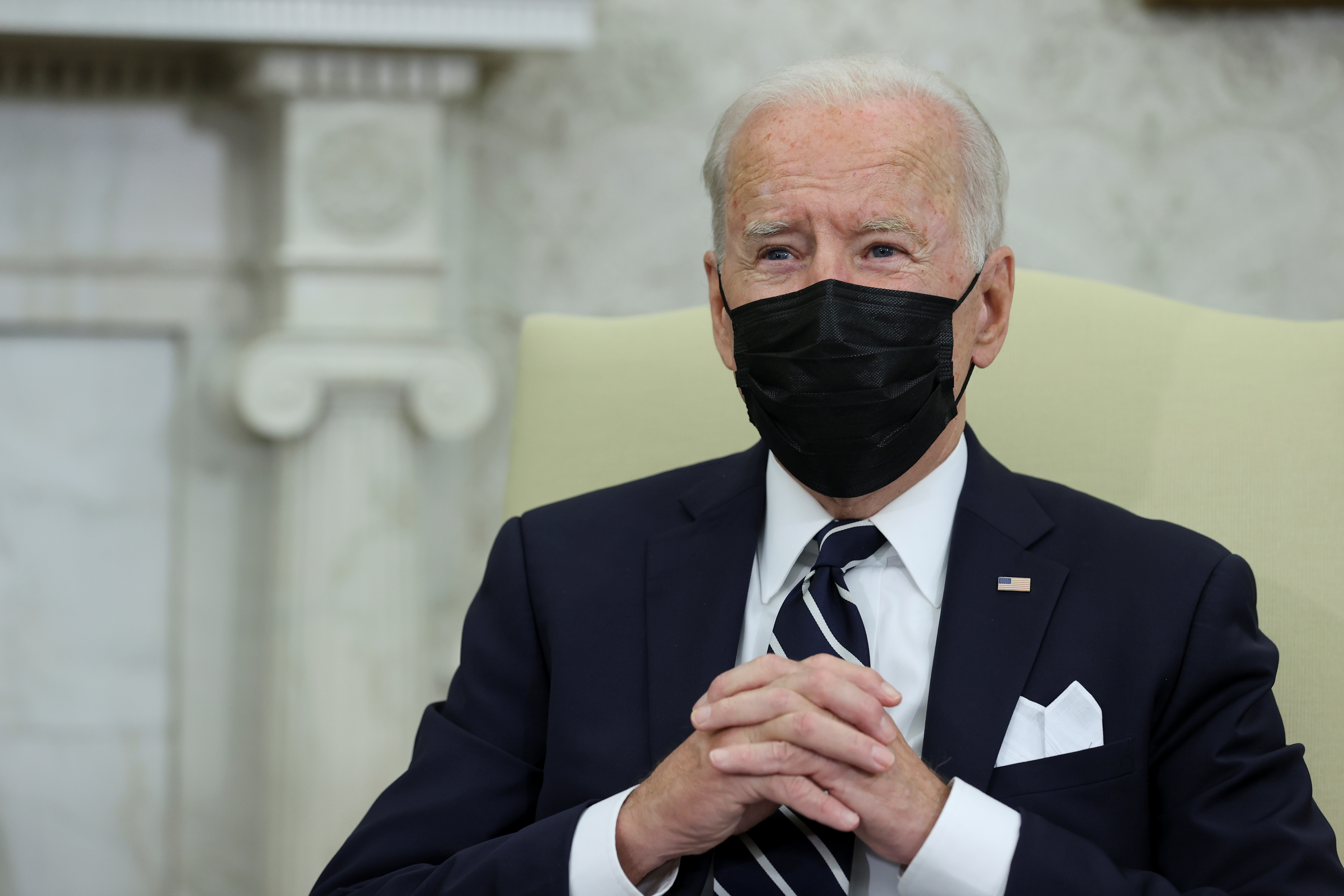 US President Joe Biden gestures during a meeting with Israeli Prime Minister Naftali Bennett in the Oval Office of the White House in Washington, United States, August 27, 2021. REUTERS / Jonathan Ernst