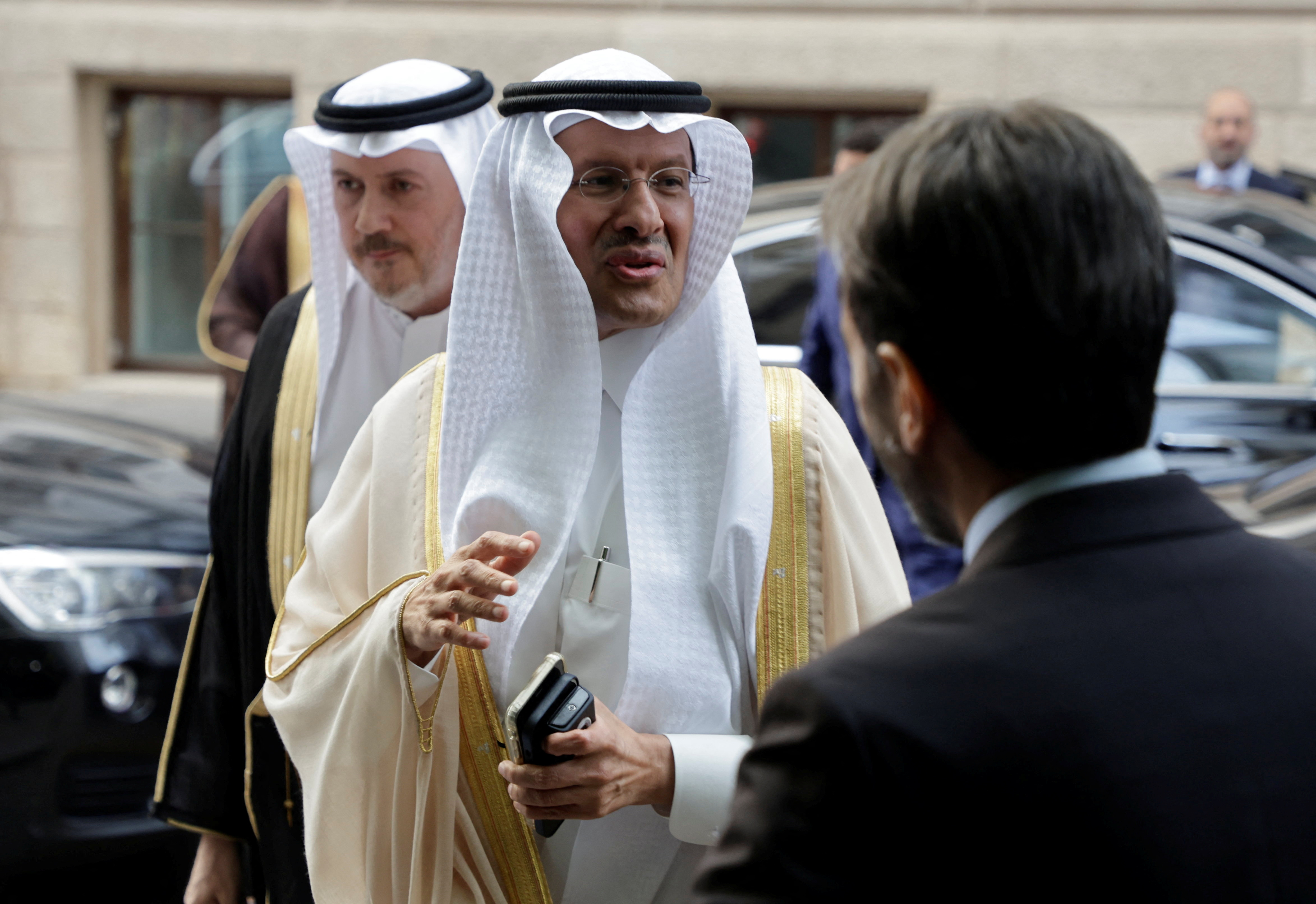 Photo du ministre saoudien de l'Energie, le prince Abdulaziz bin Salman Al-Saud, arrive pour une réunion de l'OPEP à Vienne