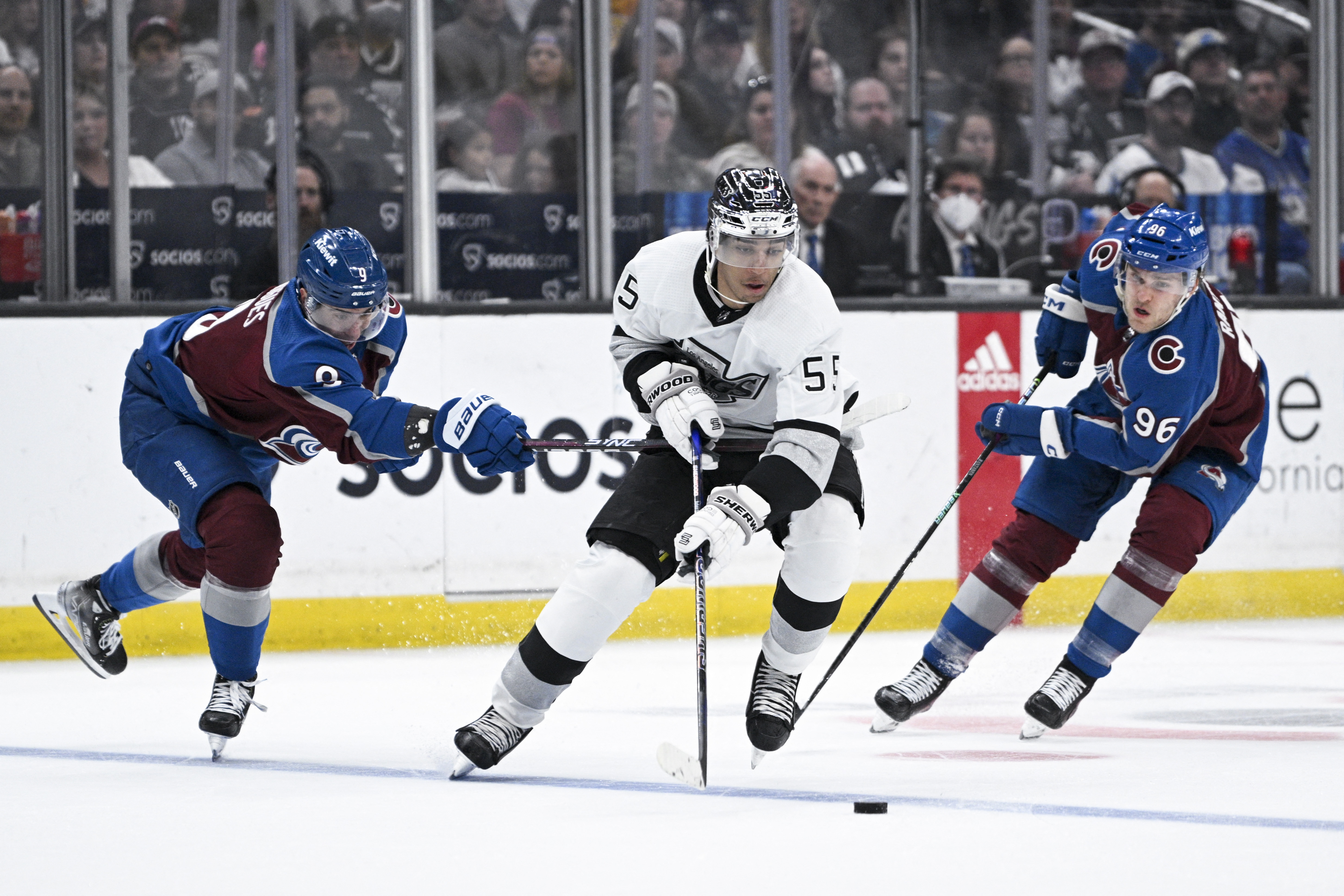 Kings get boost from power play in win over Islanders - Los