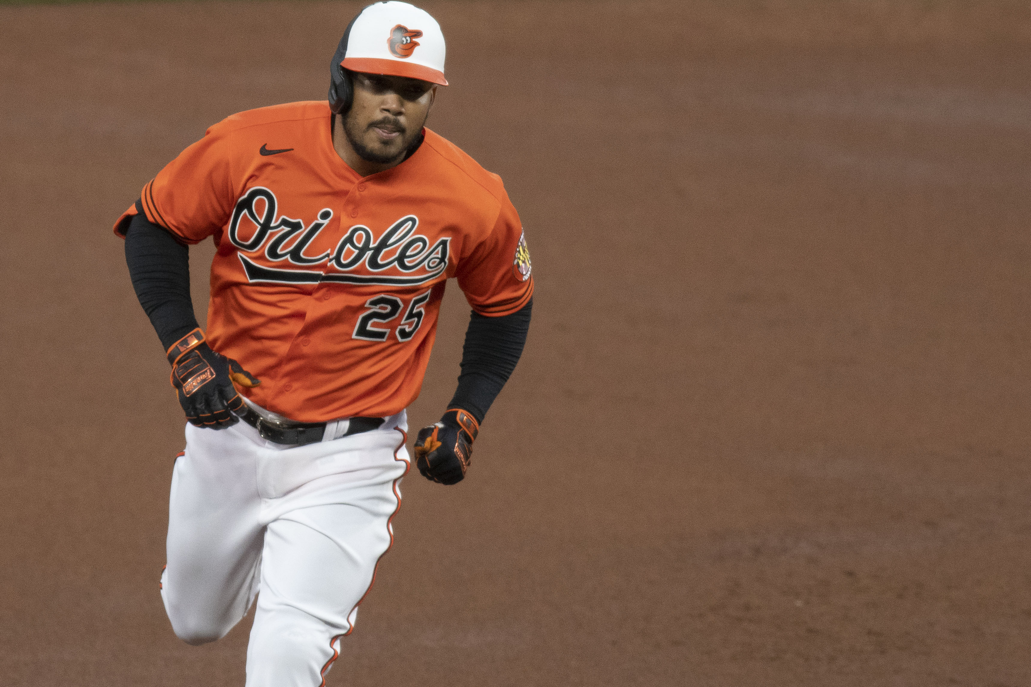 St. Petersburg, FL. USA; Baltimore Orioles right fielder Anthony Santander  (25) heads to the dugout during a major league baseball game against the T  Stock Photo - Alamy