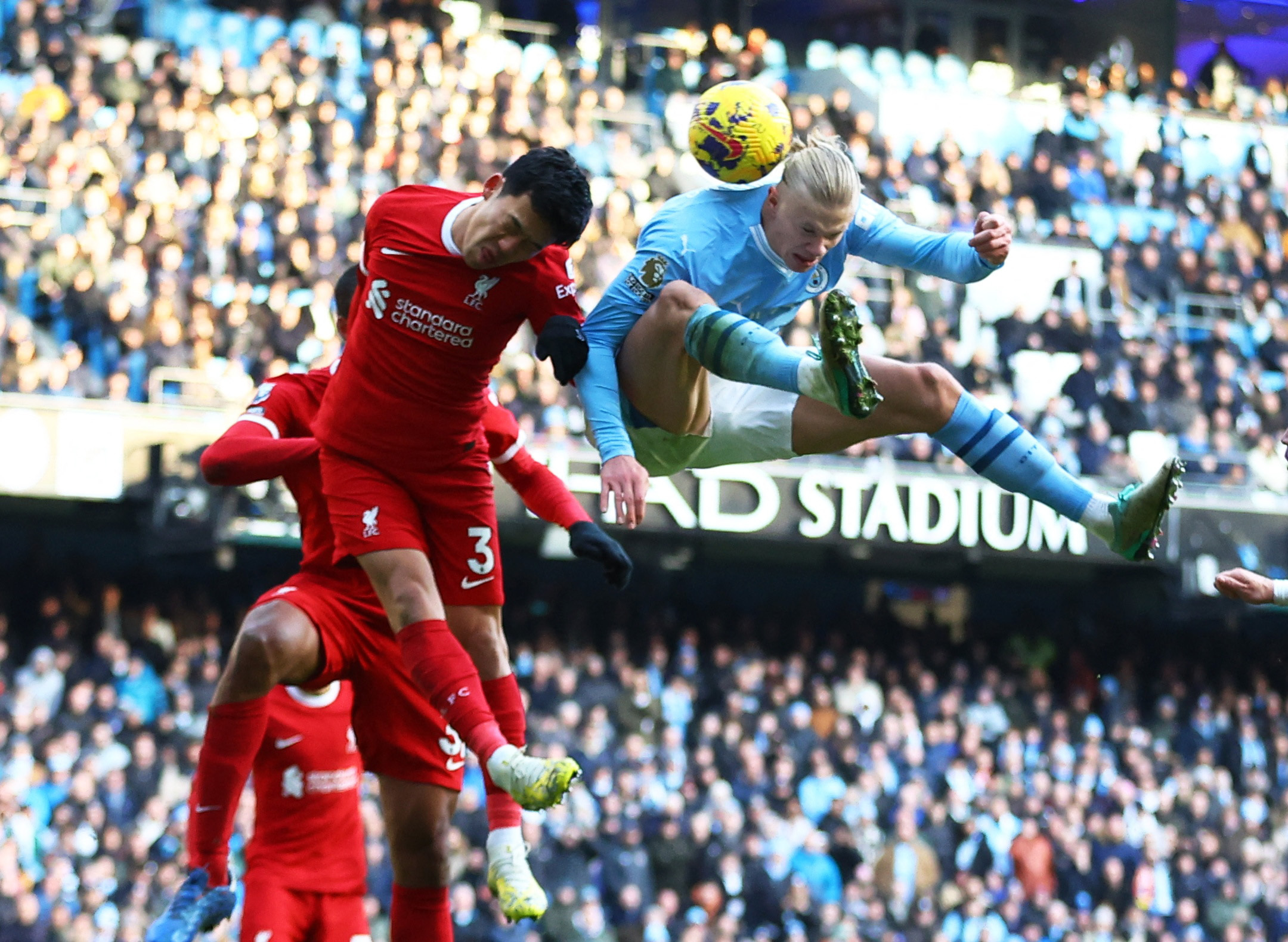 Liverpool grab 1-1 draw with Manchester City in top-of-the-table clash | Reuters