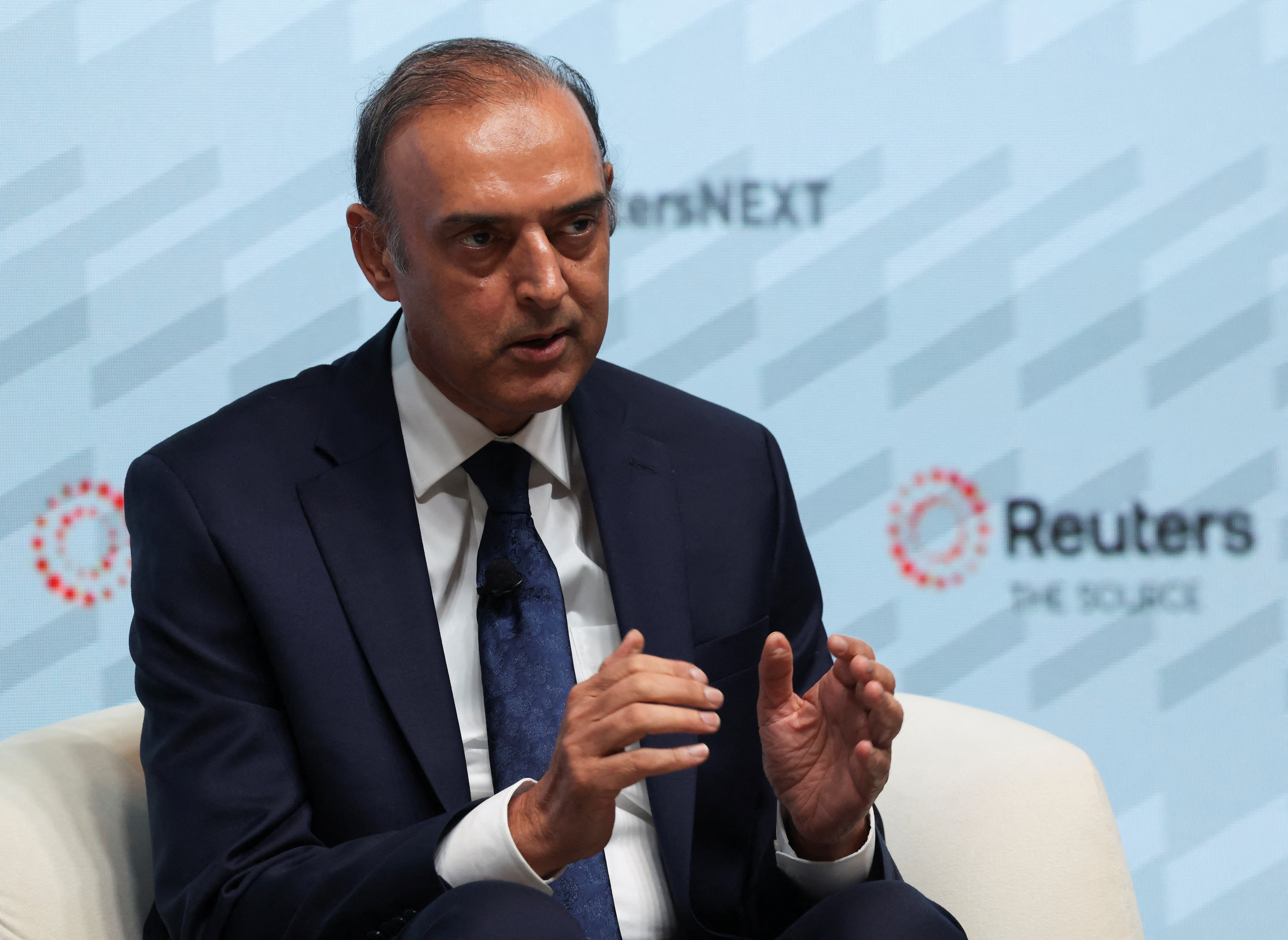 Pakistan central bank to launch pilot for digital currency, says governor |  Reuters