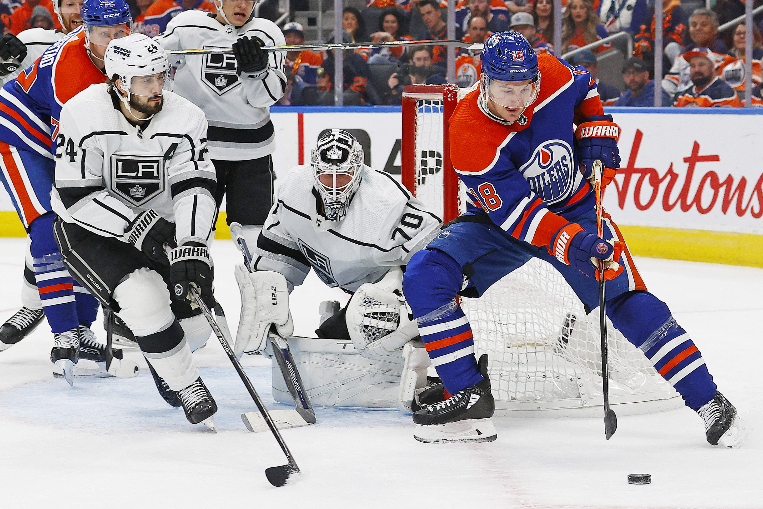 Leon Draisaitl's 3-point Night Helps Oilers Even Series With Kings ...