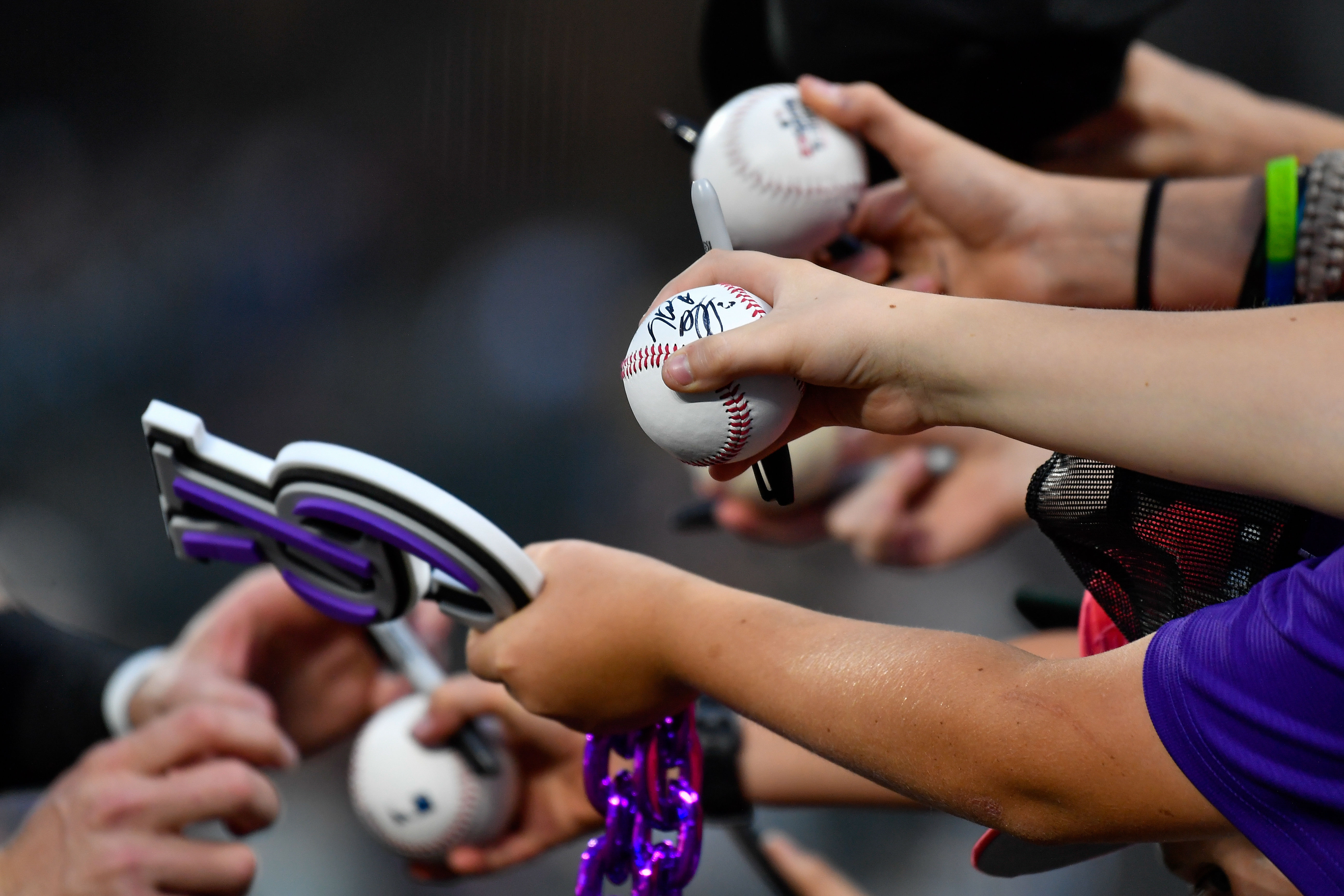 Larnach's grand slam leads Twins to 14-6 win over Rockies, National