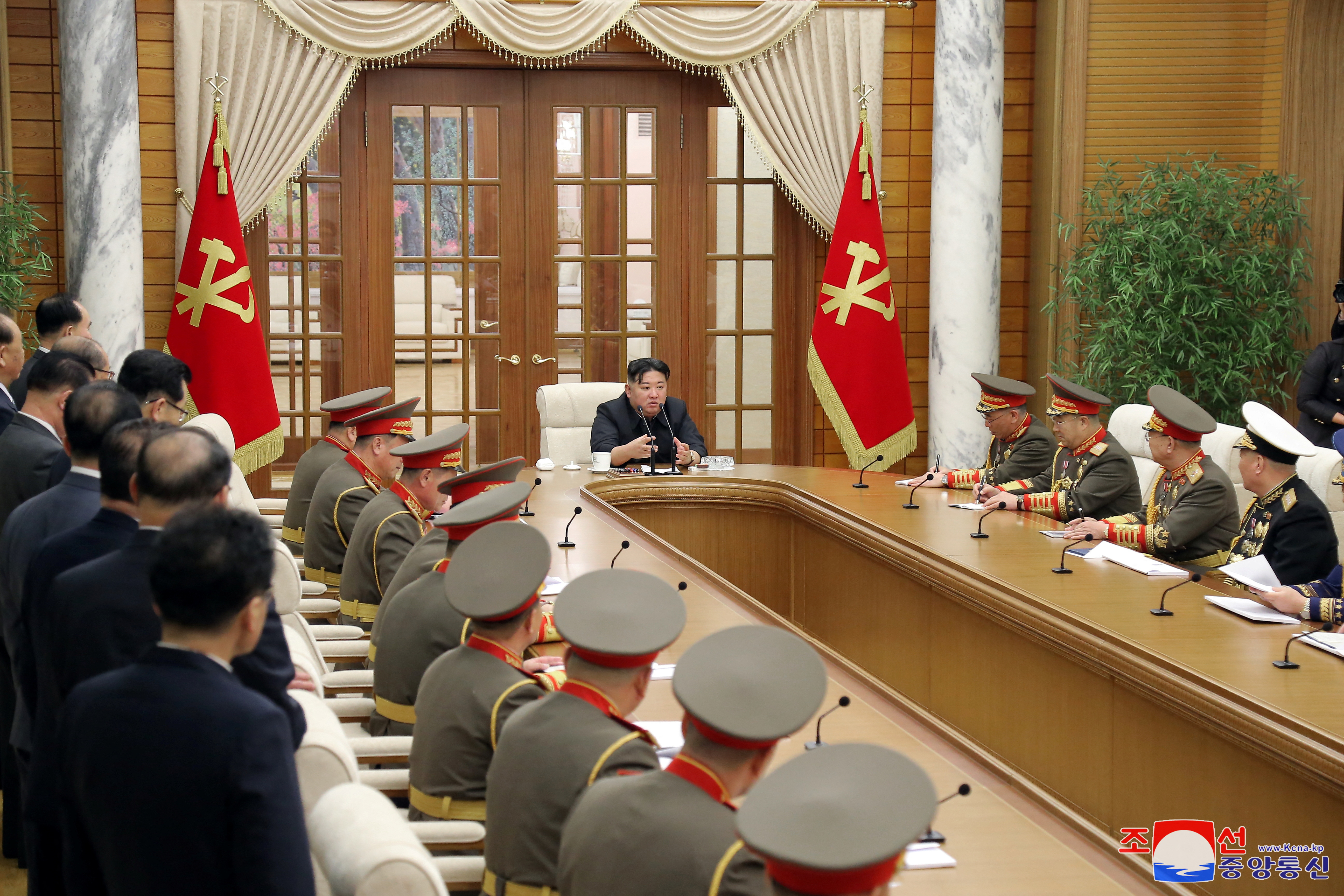 北朝鮮の金総書記、米韓と軍事対決なら徹底対応　軍指揮官に表明
