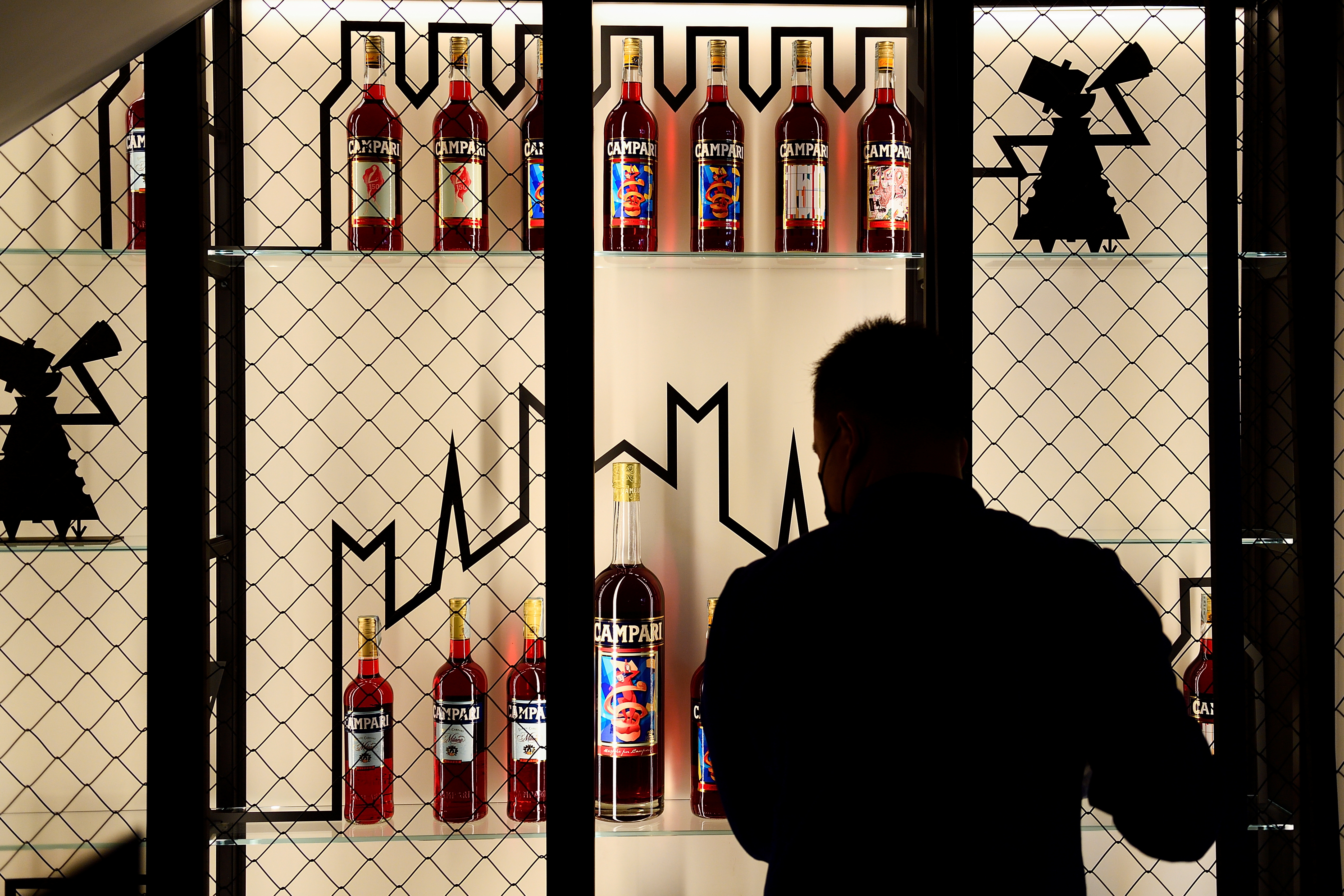 Analysis: Drinks makers target high-end spirits for post-COVID growth