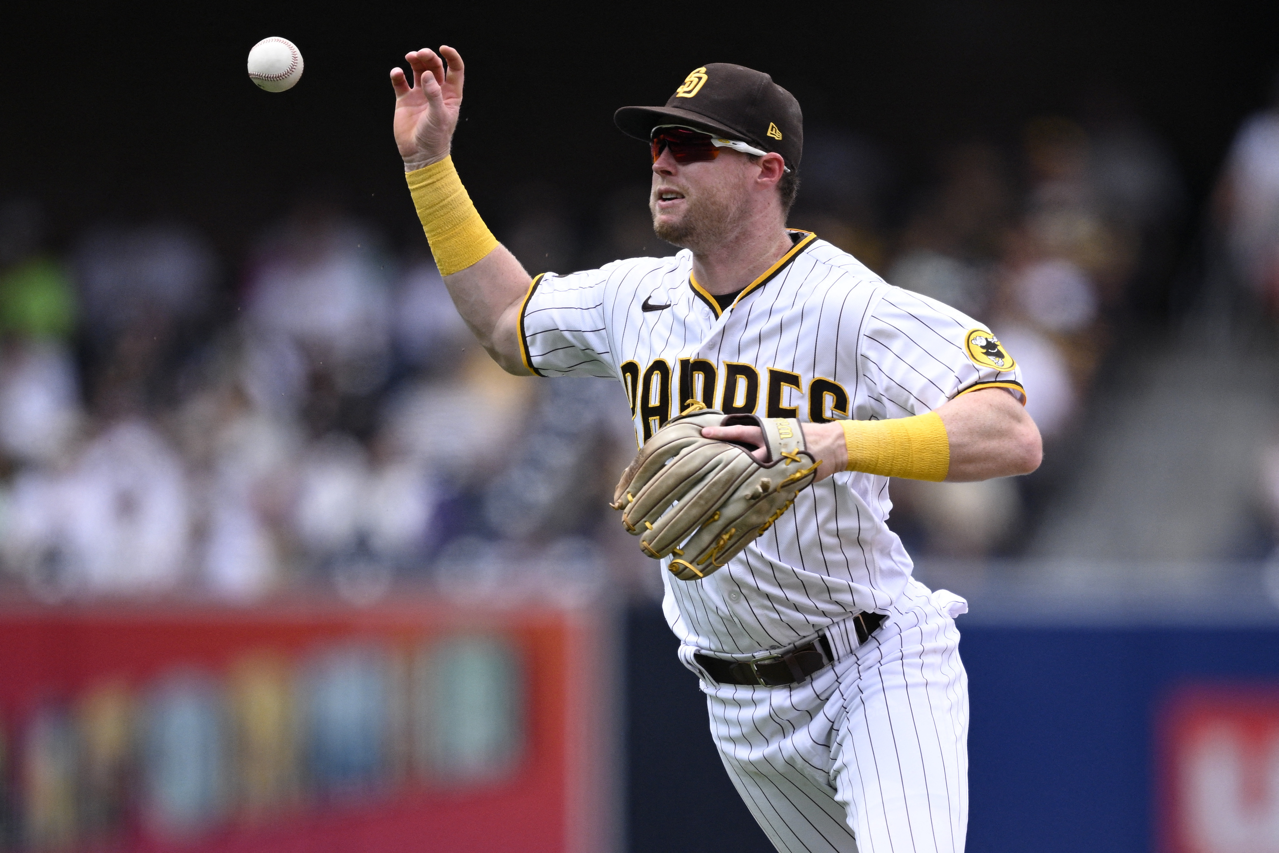 D-backs sweep doubleheader vs. Padres after offense comes alive