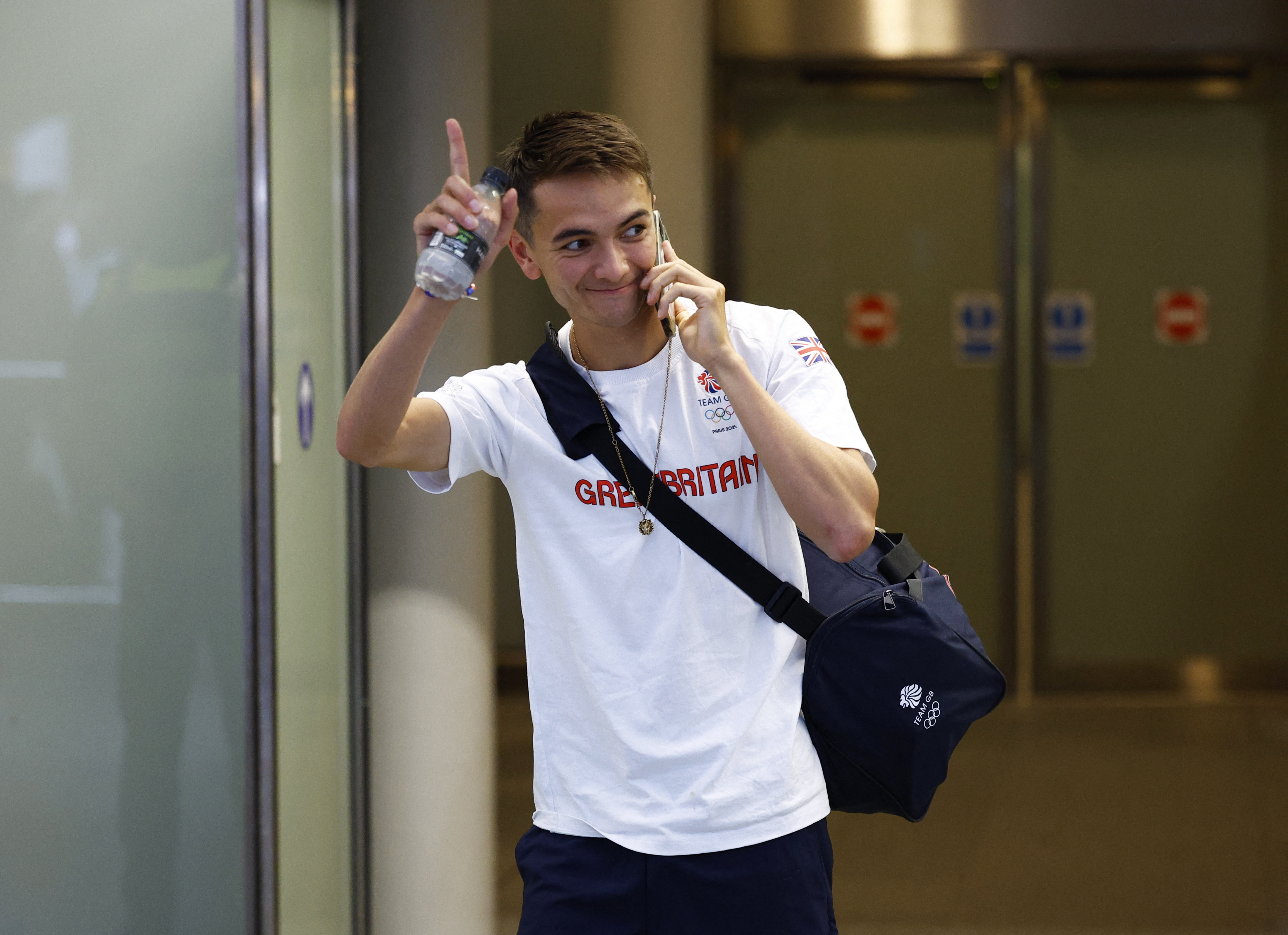 TriathlonBritain's Yee adds world title to Olympic gold Reuters