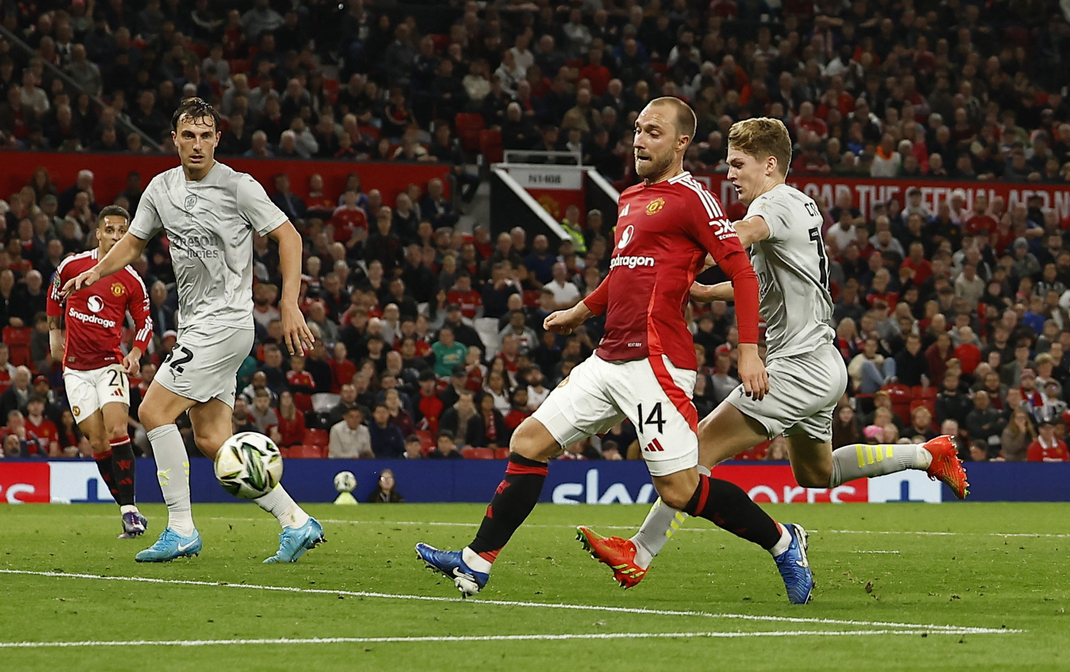 Soccer Football - Carabao Cup - Third Round - Manchester United v Barnsley - Old Trafford, Manchester, Britain - September 17, 2024 Manchester United's Christian Eriksen scores their sixth goal Action Images via Reuters/Jason Cairnduff 