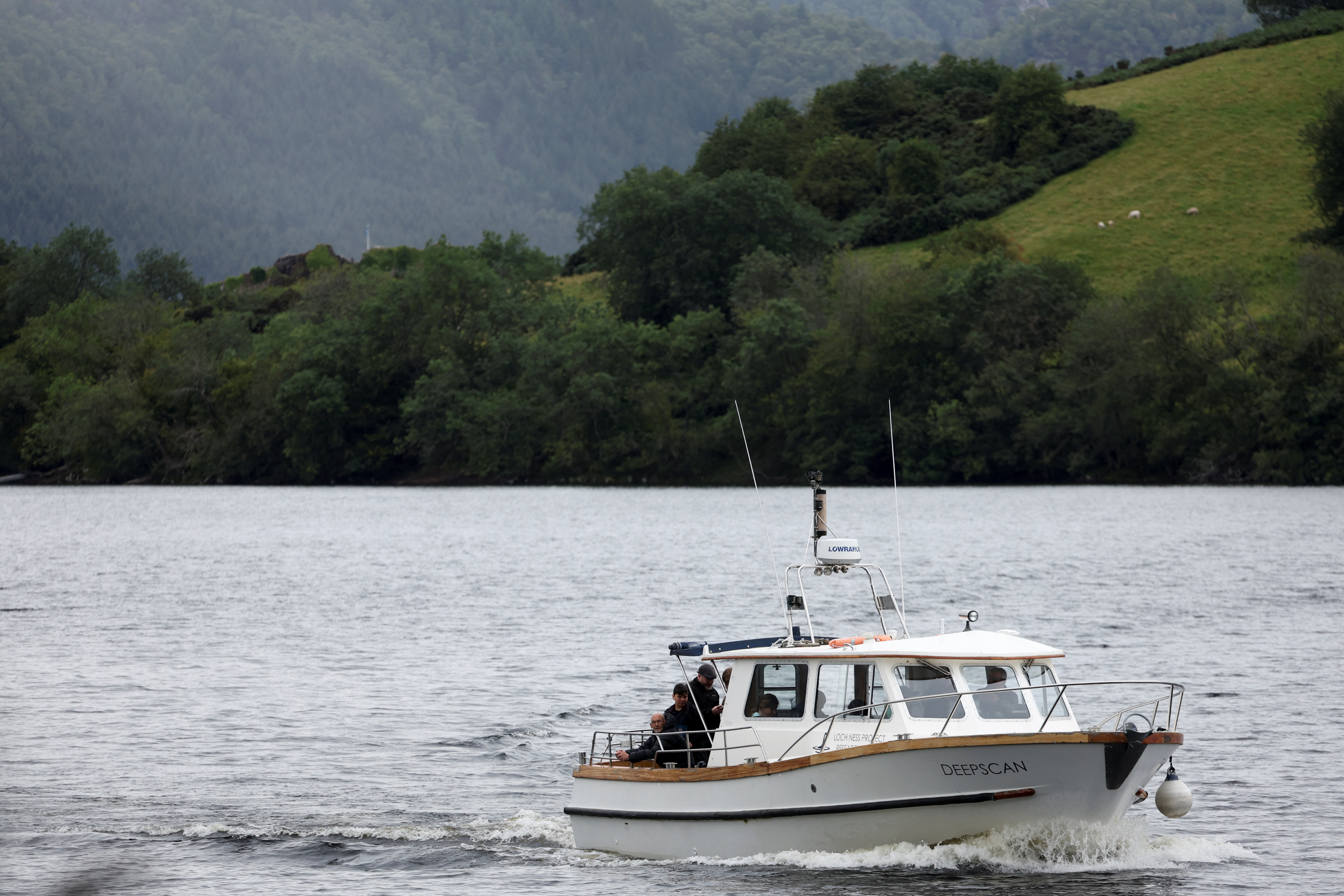 Hundreds join largest Loch Ness monster hunt in 50 years in