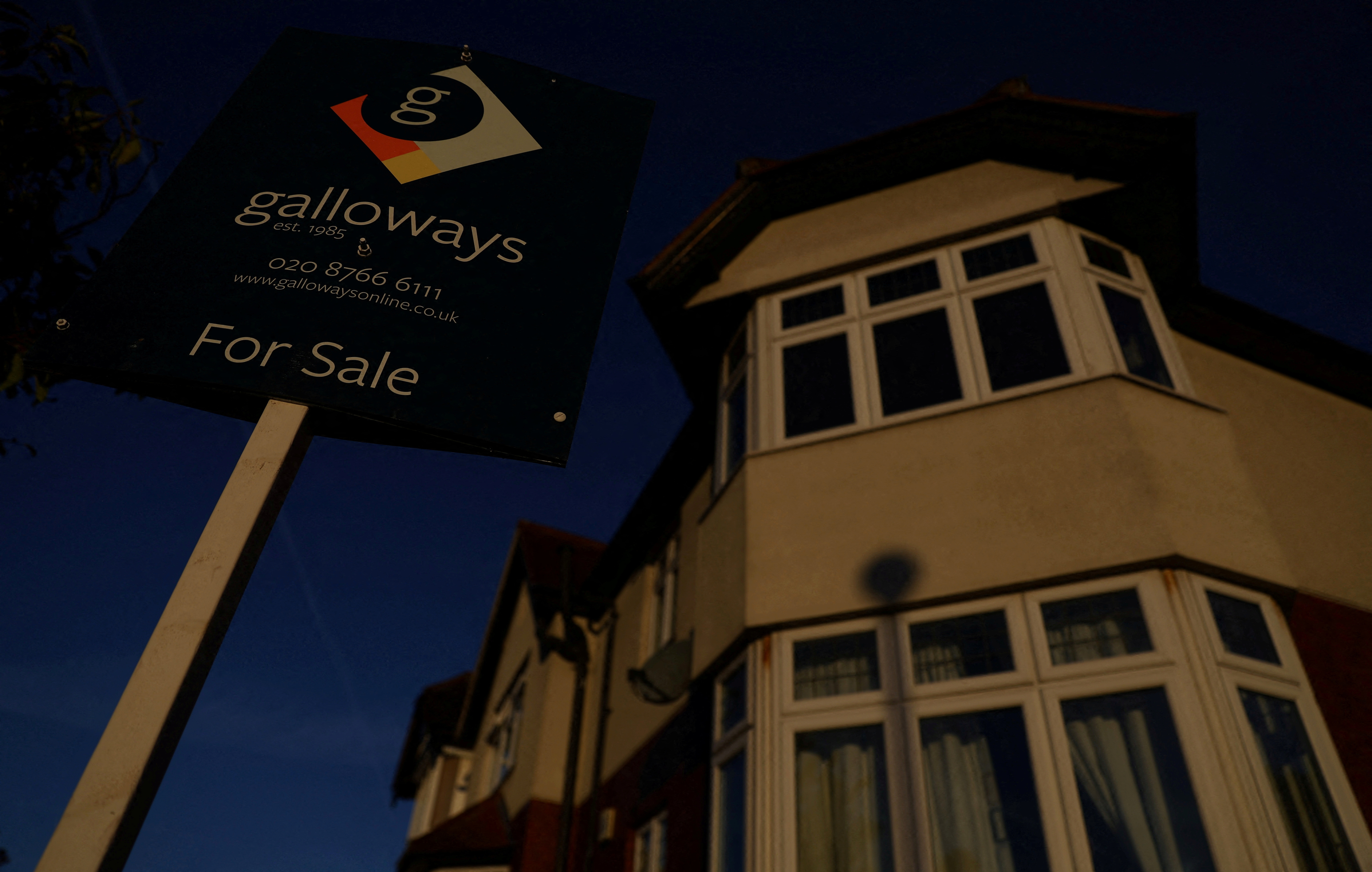 Analysis: First-time home buyers still counting cost of UK 'mini budget'  fiasco | Reuters
