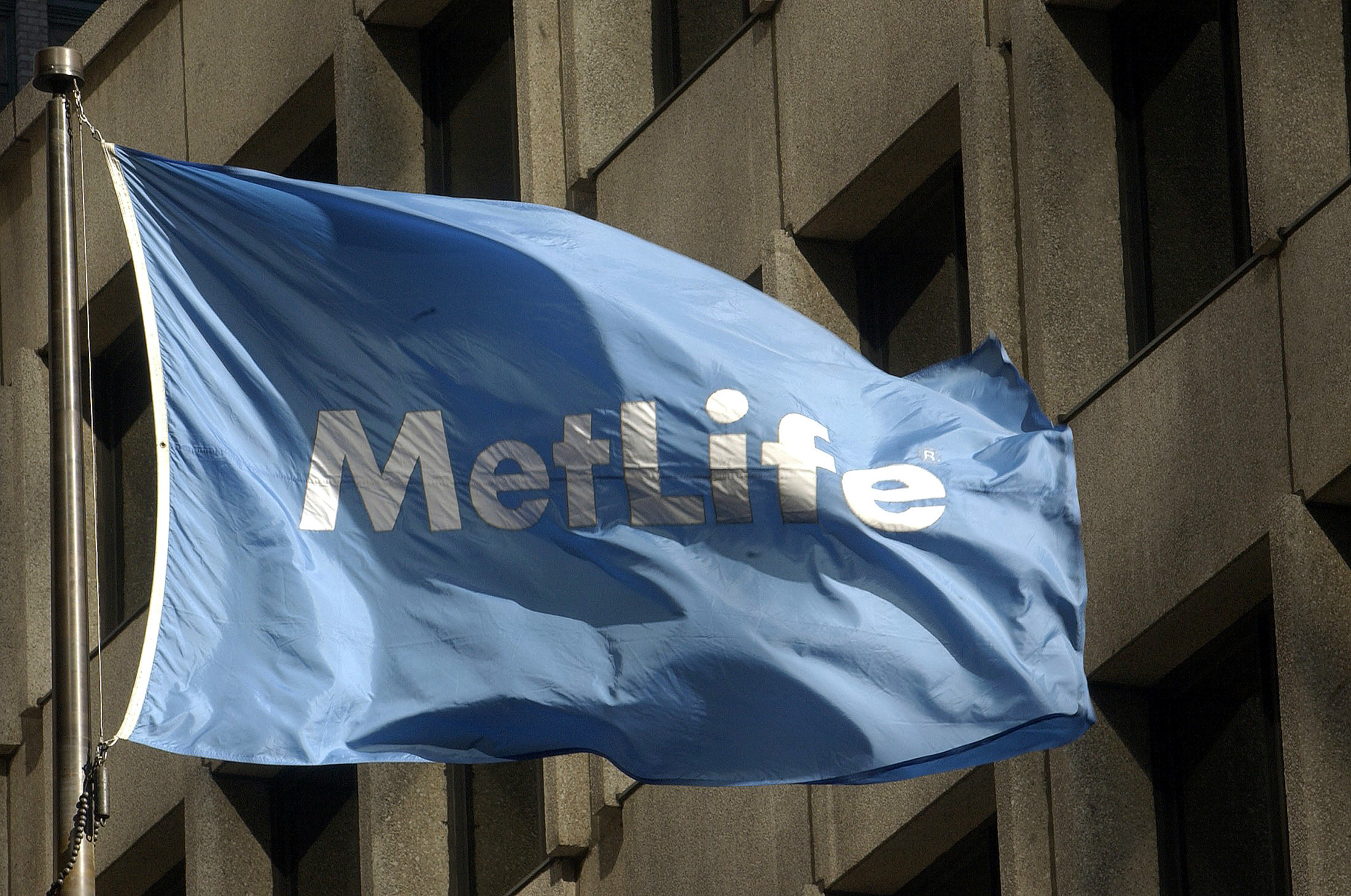 MetLife Explores Sale Of Variable Annuity Business - Sources | Reuters