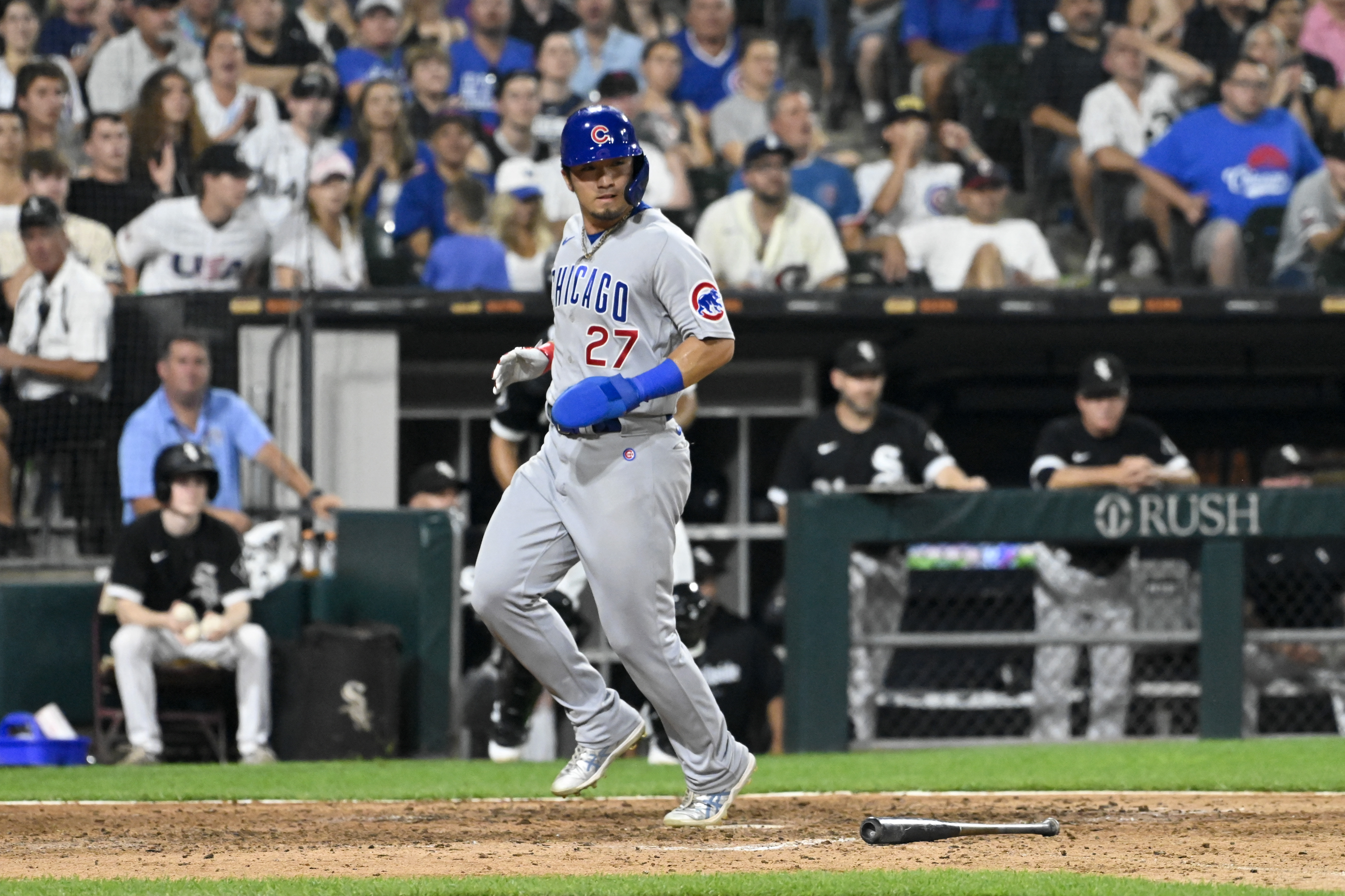 Cubs come back from five-run defict to topple White Sox, complete