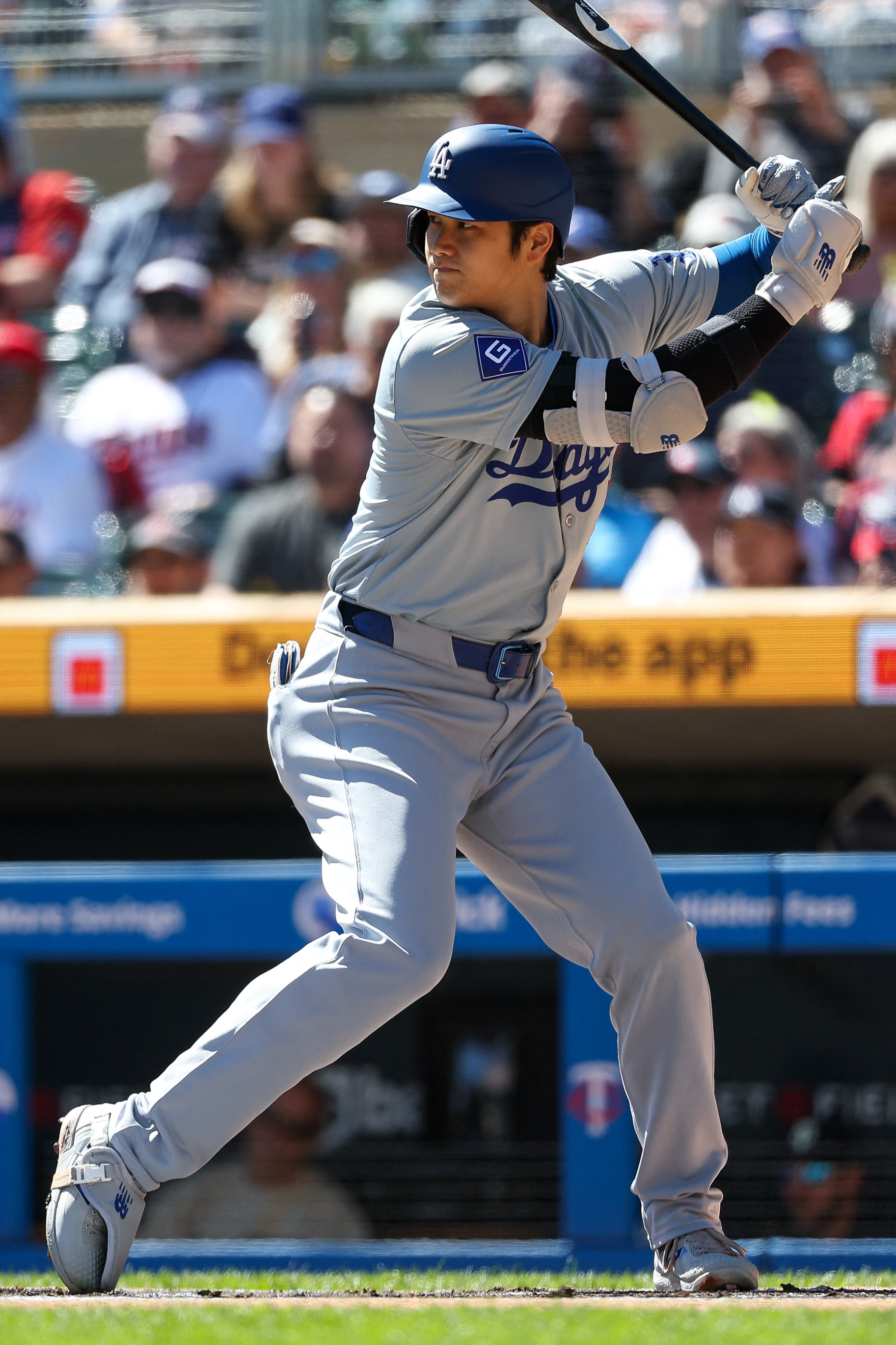 Twins edge Dodgers 3-2 to avoid sweep | Reuters