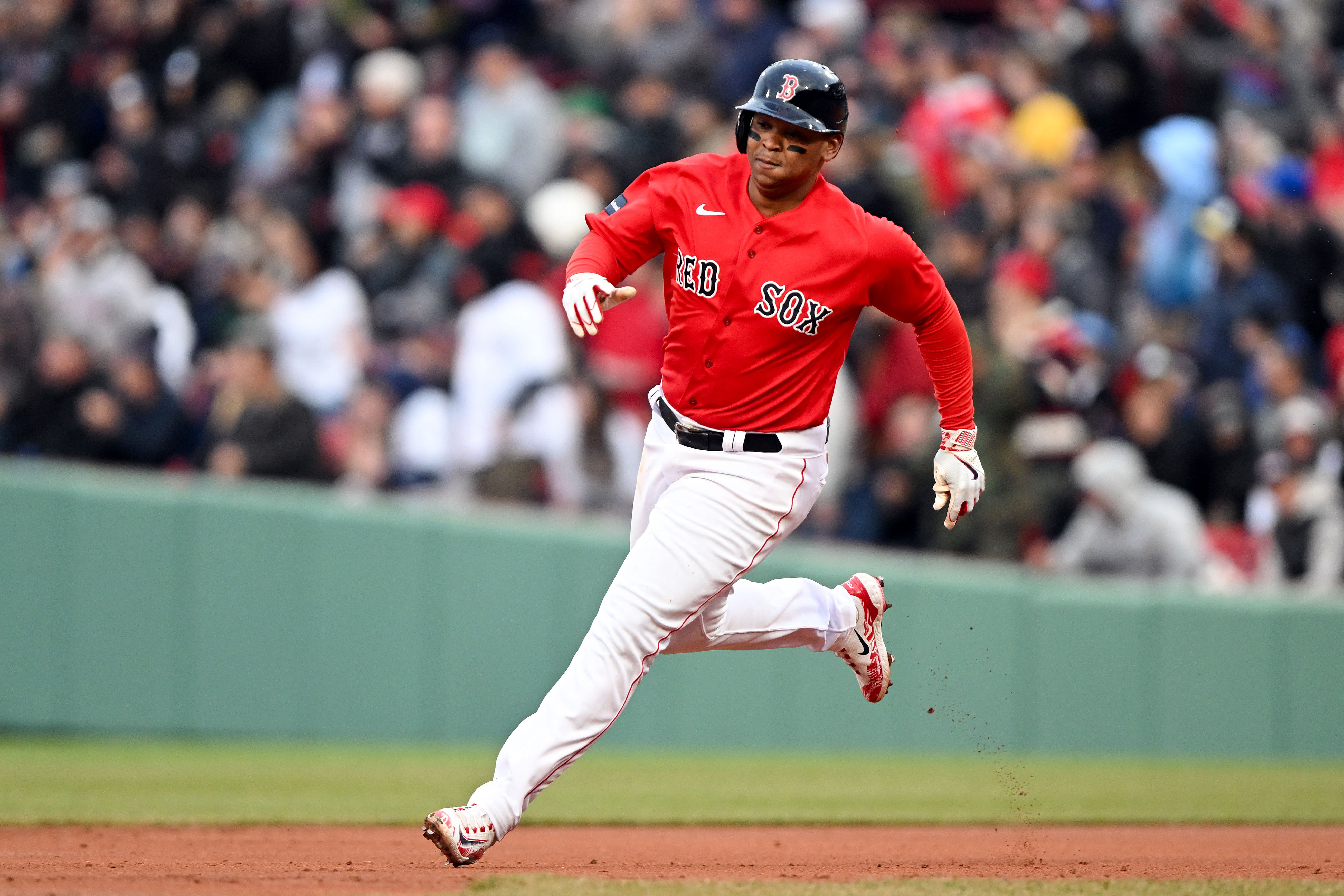 Red Sox bats deliver 11-5 rout for 4-game sweep of Jays