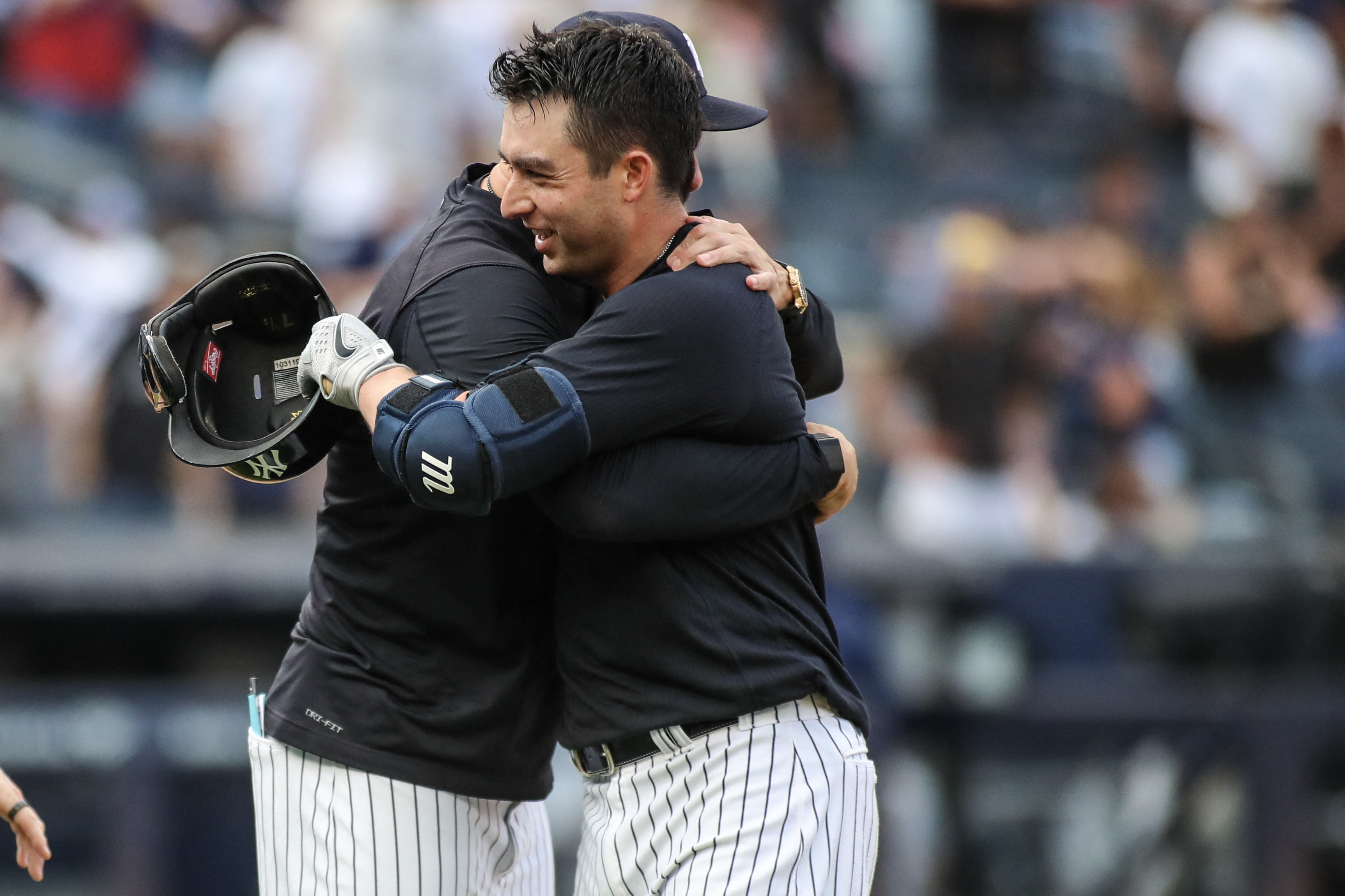 Yankees end Brewers' no-hit bid in 11th, win game in 13th