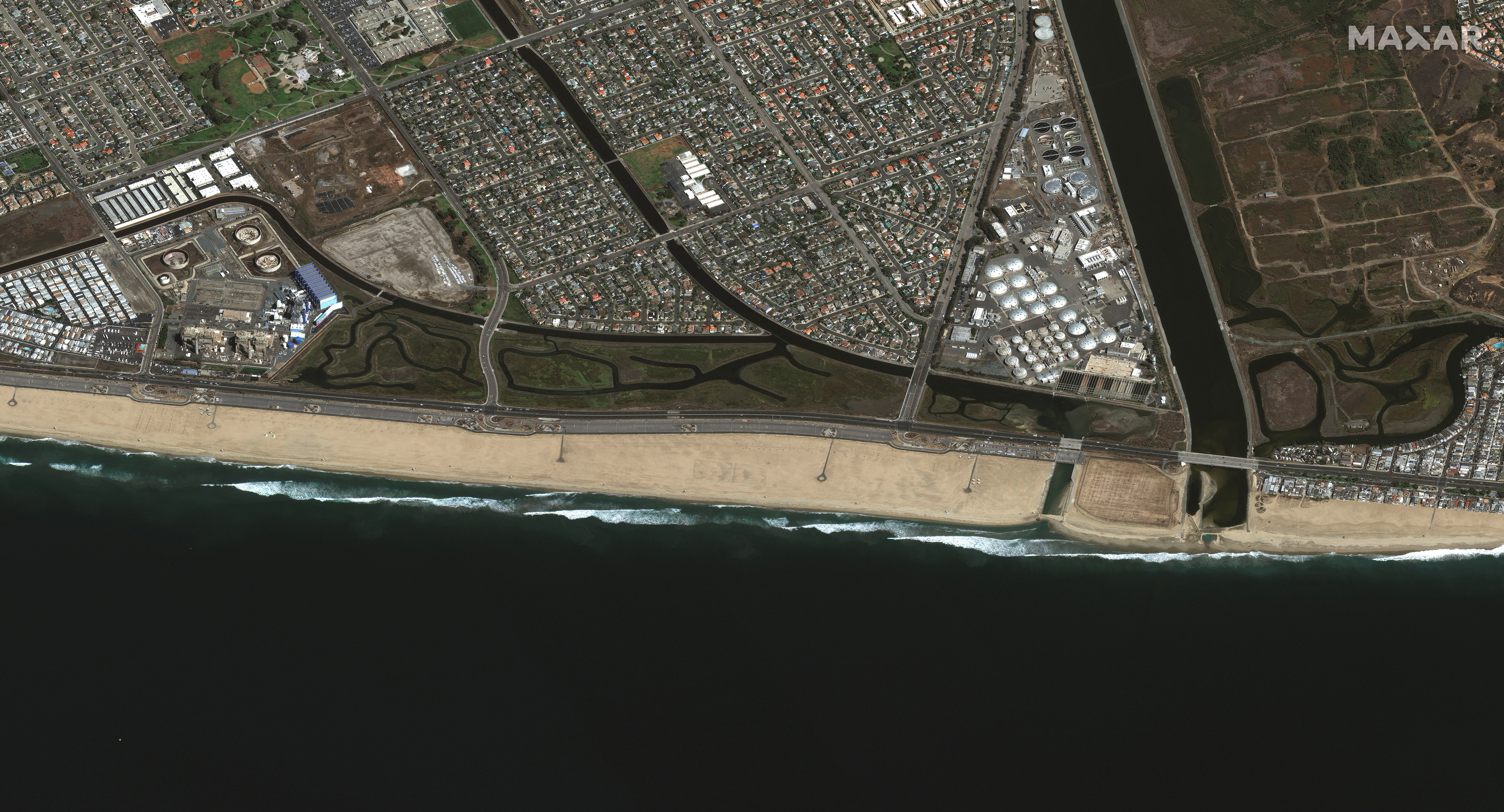 An overview of Huntington Beach and Talbert Marsh following a major oil spill off California's coast