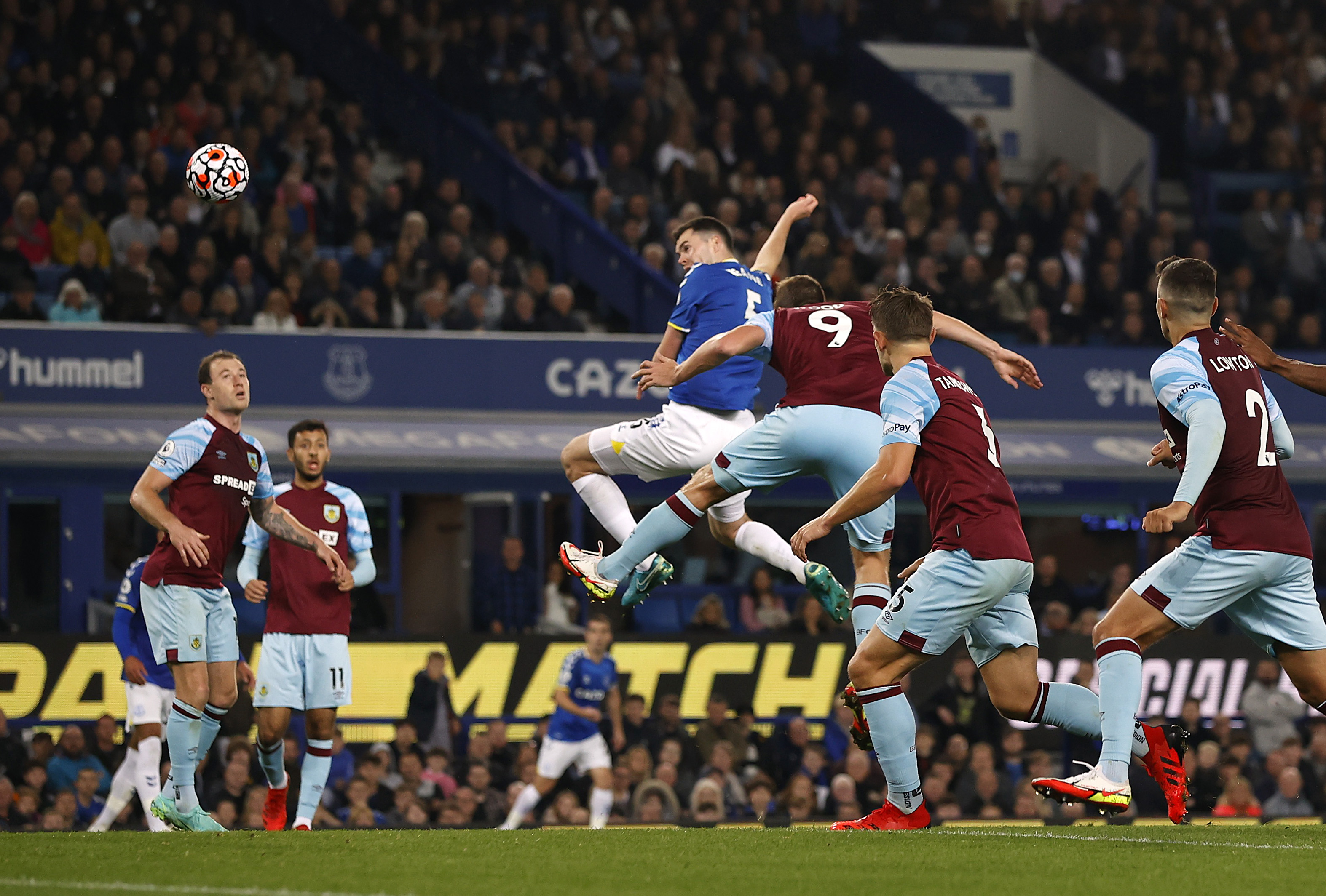 Everton hit back in style to beat Burnley | Reuters