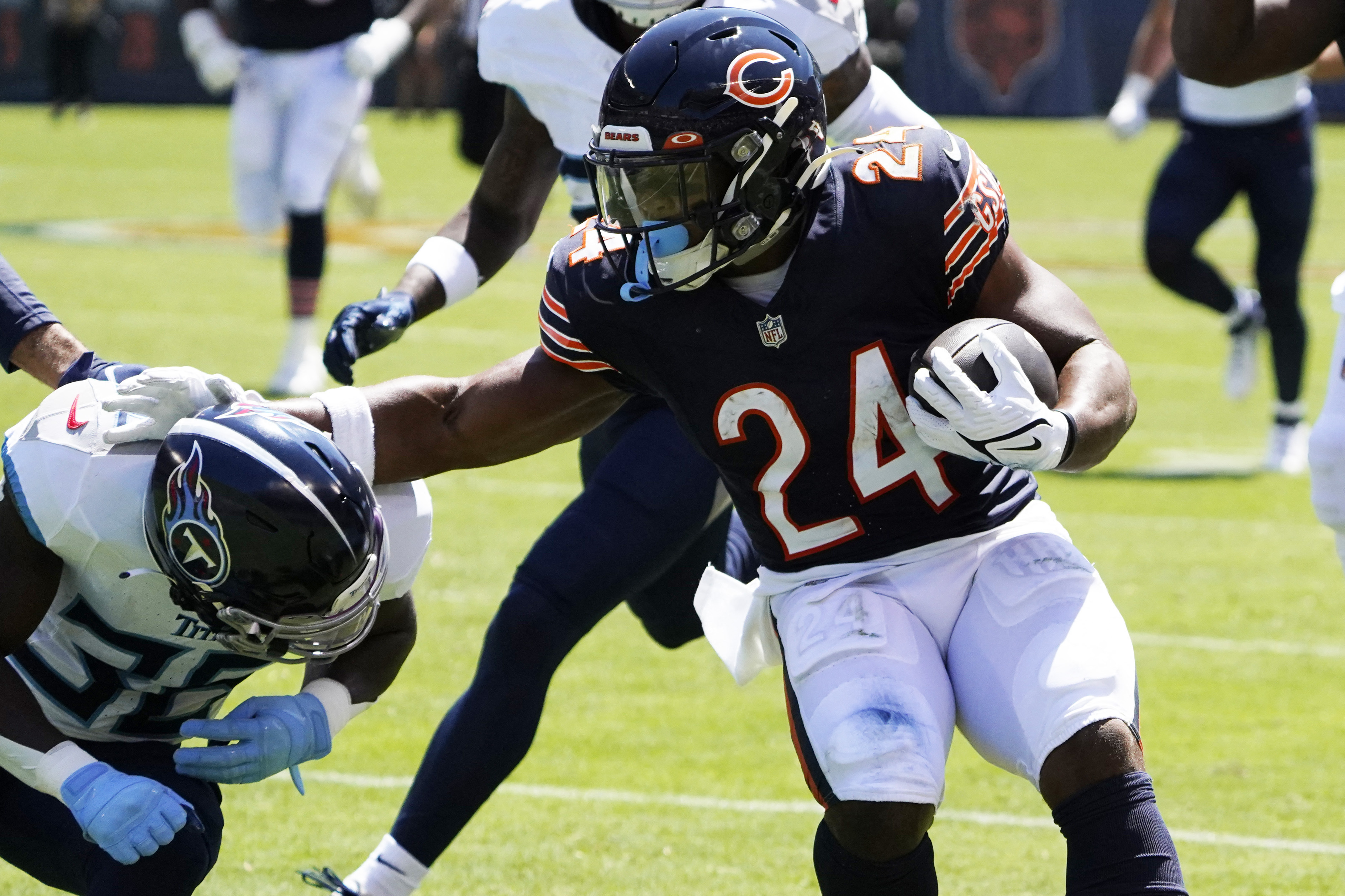 Bears use second-half defense to take down Titans