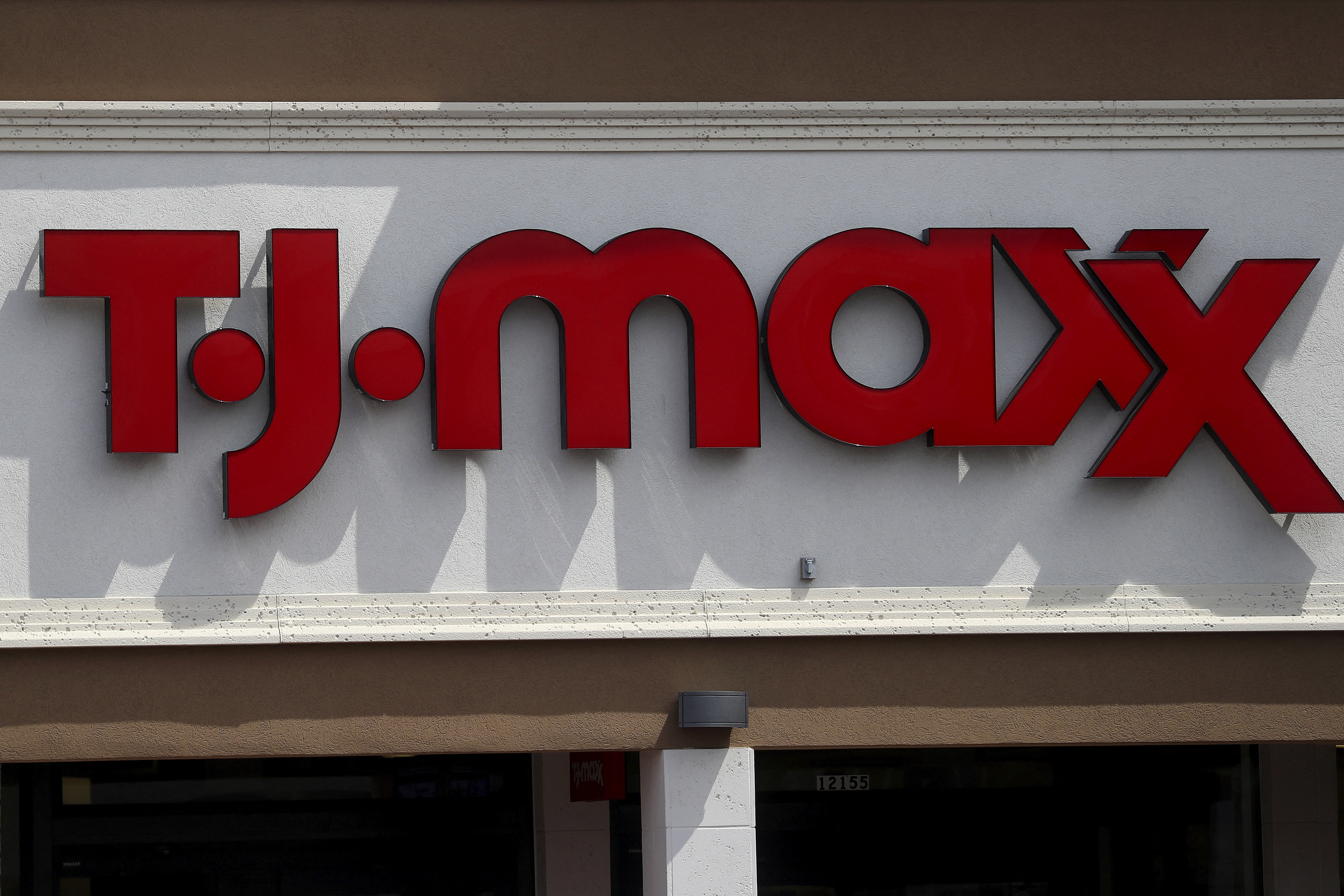 TJ Maxx parent lifts annual forecast on demand for discounted ...