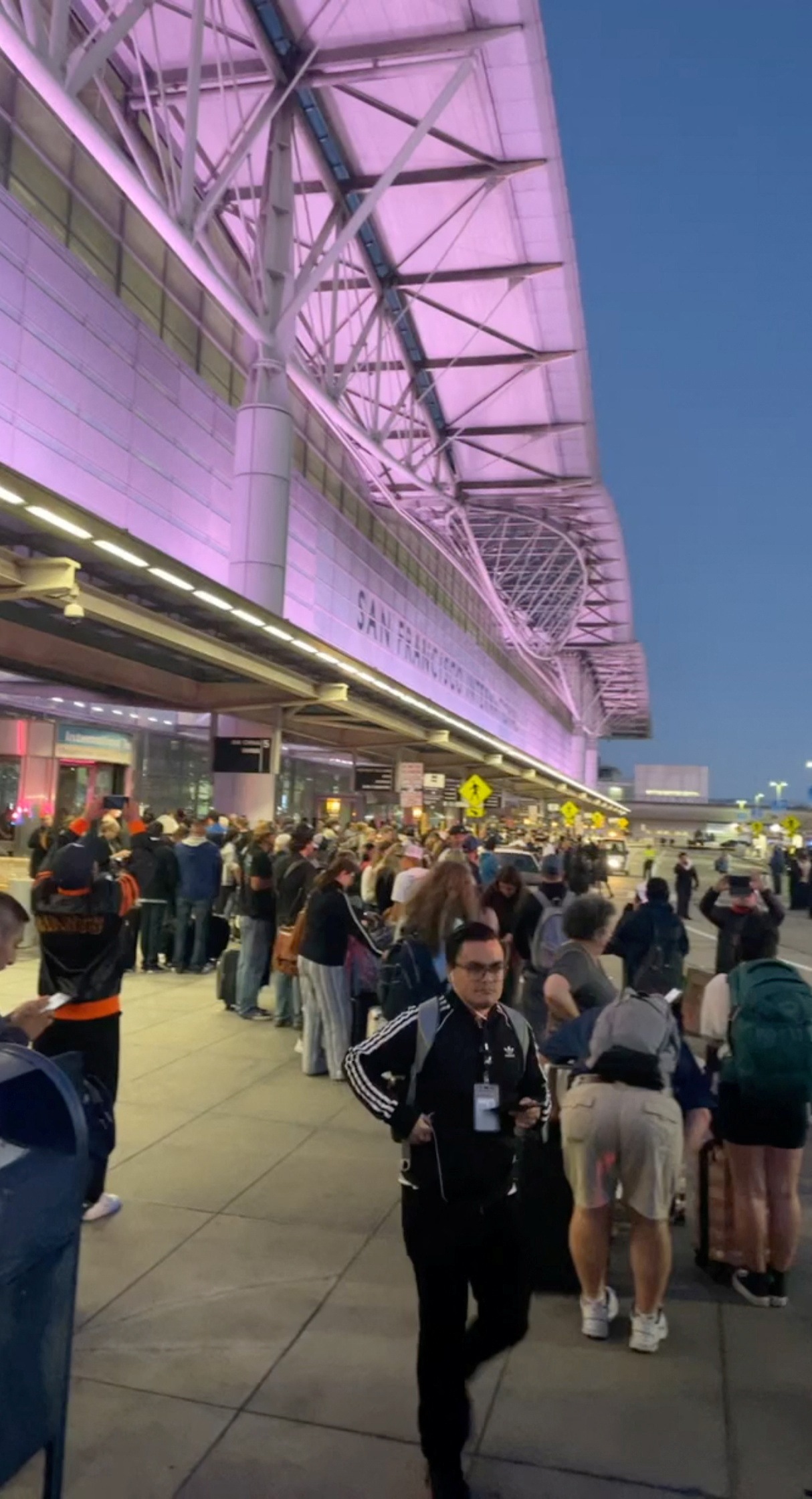 san francisco airport breaking news today terminal 2