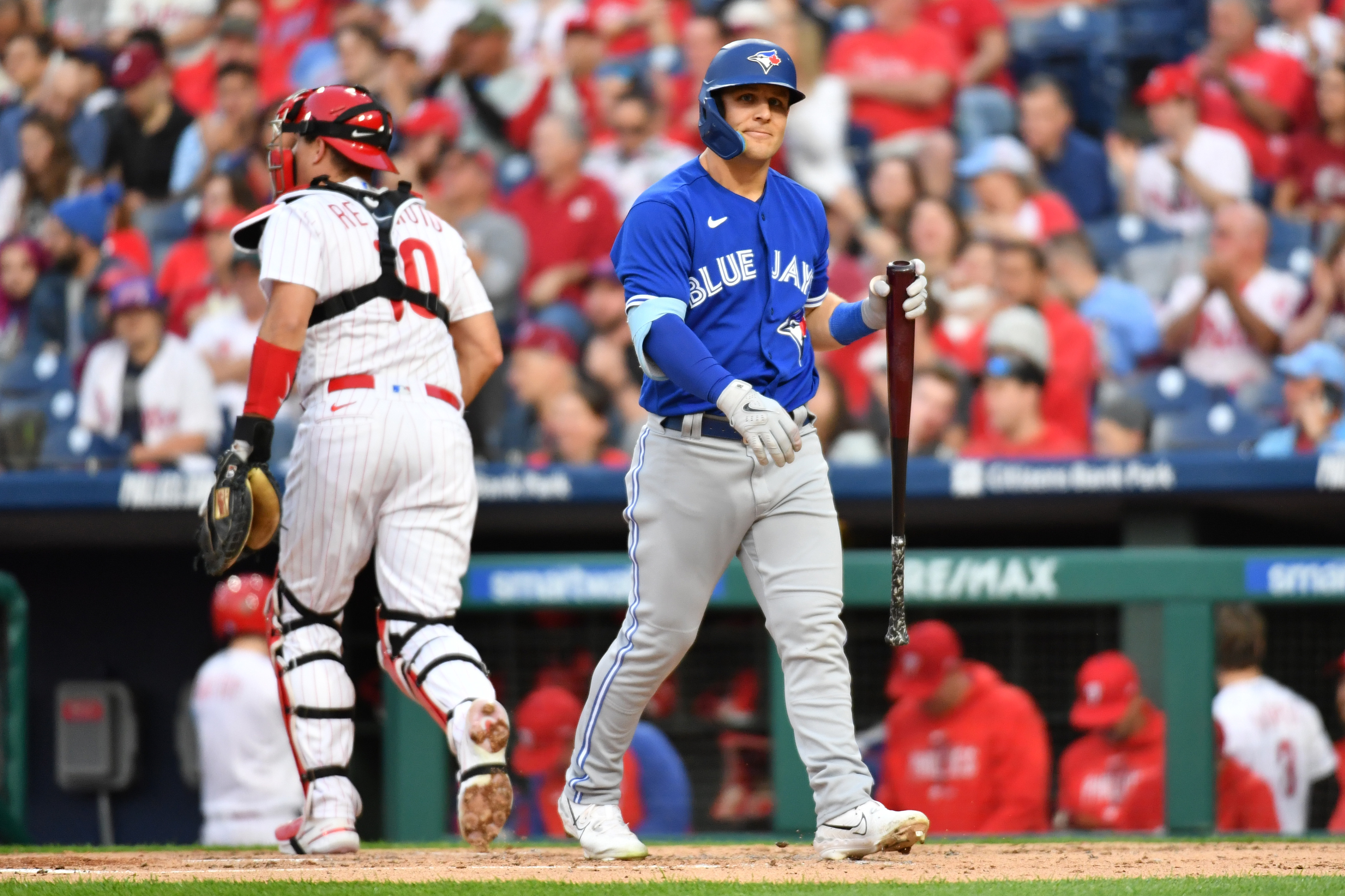 Nick Castellanos' bat drives Phillies win over Blue Jays