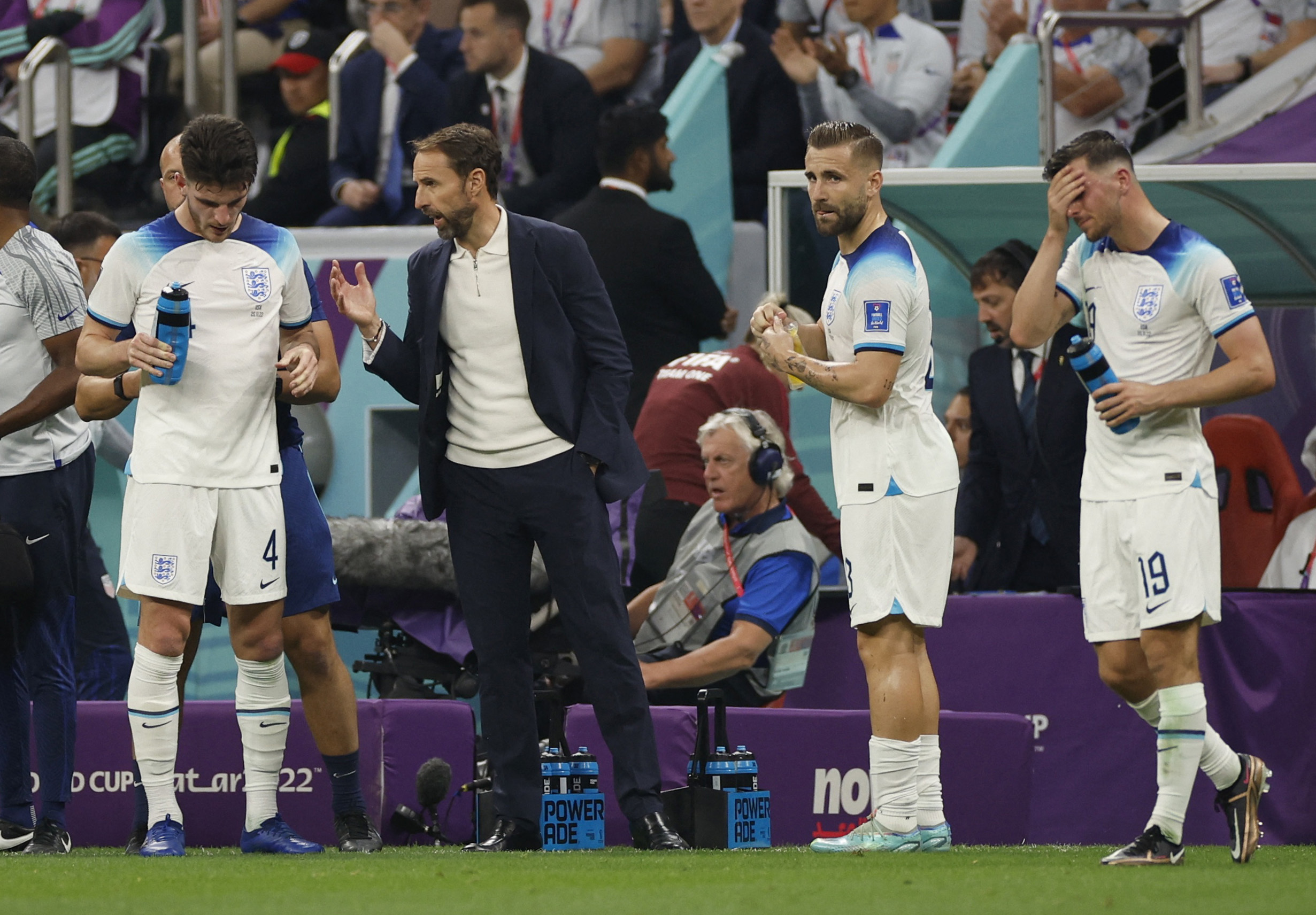 England Midfield England's midfield goes AWOL in American stalemate | Reuters